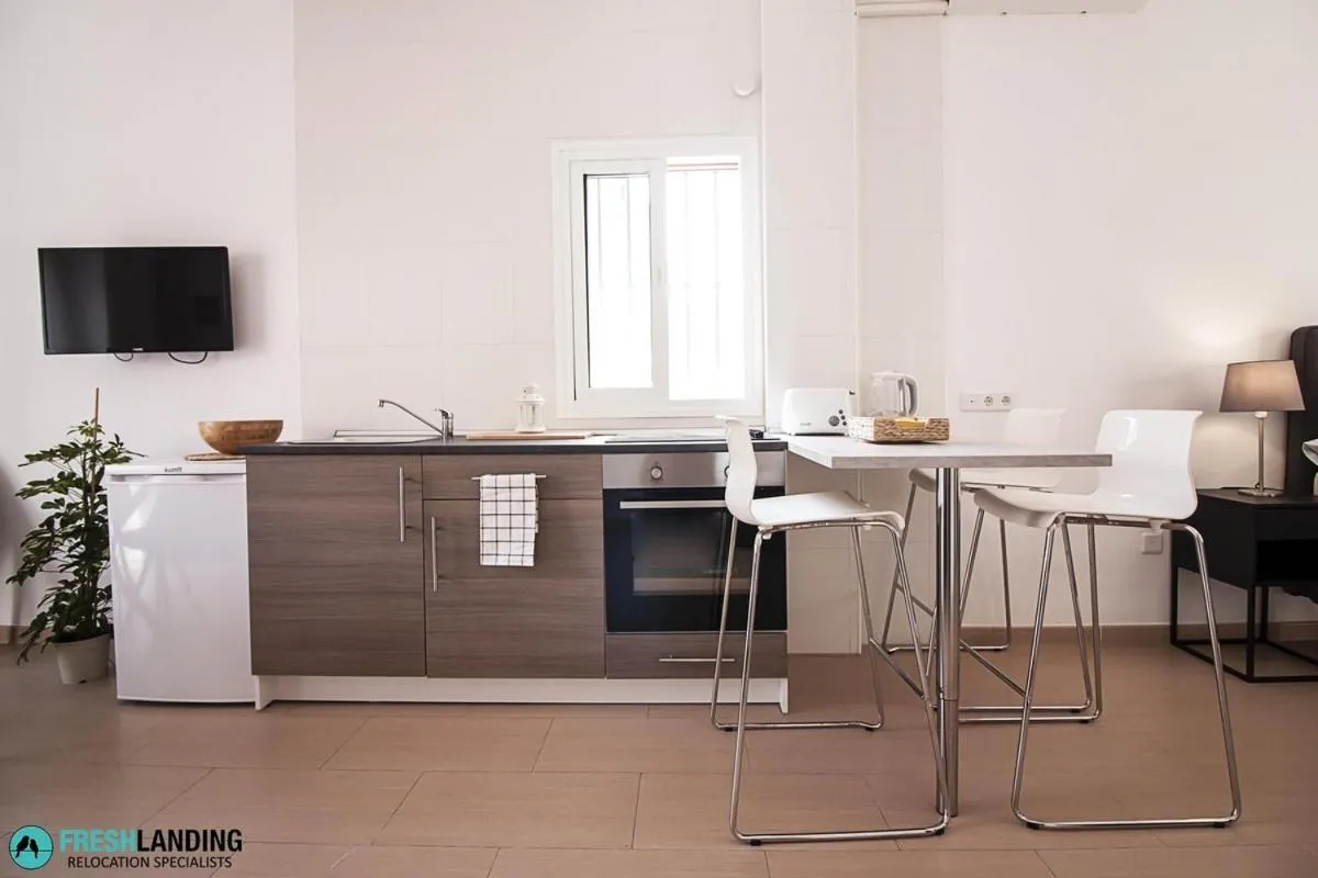 Kitchen or kitchenette in Rayito by FreshApartments by Bossh! Apartments
