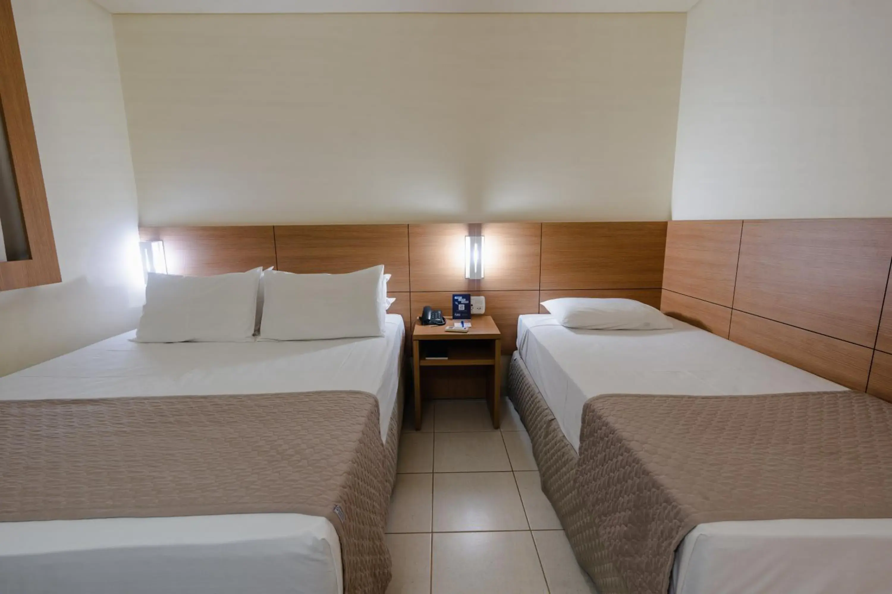 Standard Triple Room - single occupancy in Hotel Caiuá Express Standard Triple Room - single occupancy in Hotel Caiuá Express