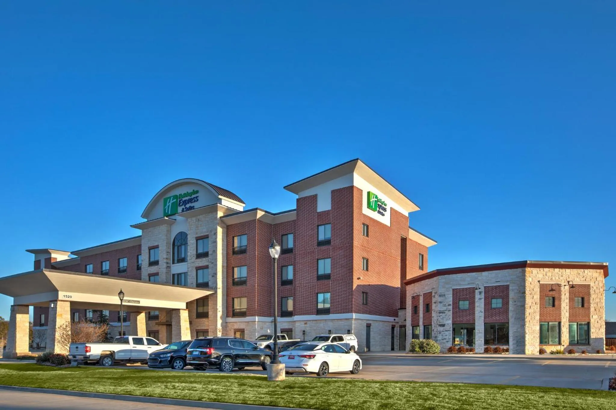 Property building in Holiday Inn Express Hotel and Suites Duncan by IHG