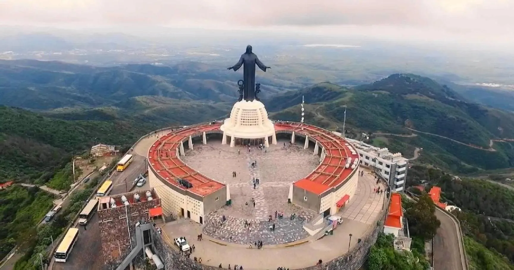 Nearby landmark in Hotel Murillo Plaza