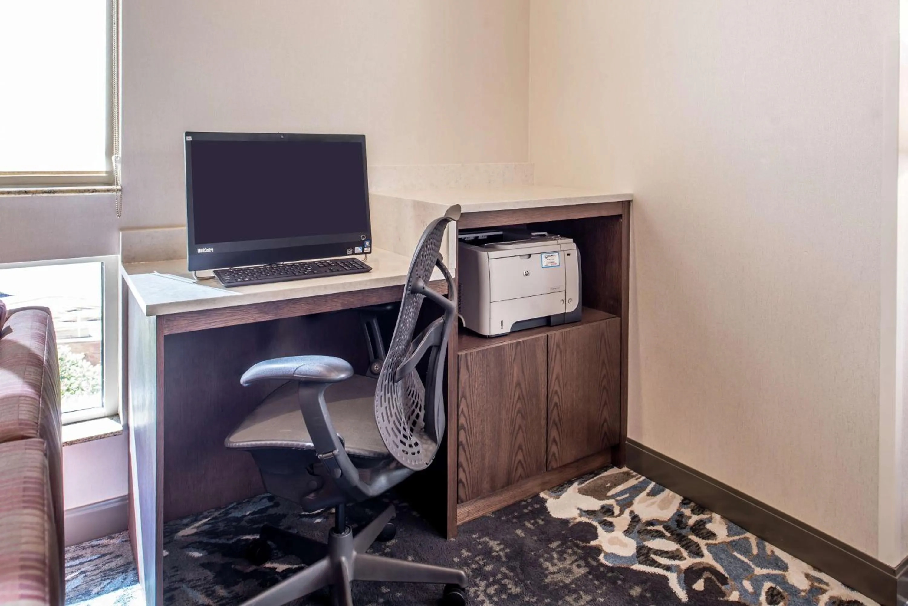 Business facilities in Hilton Garden Inn Bend