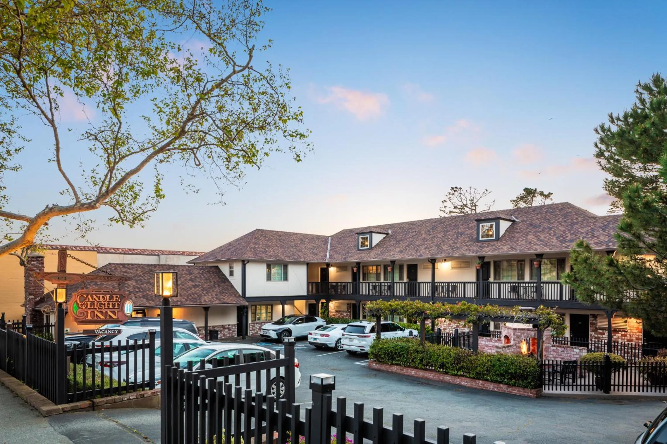 Property building in Candle Light Inn