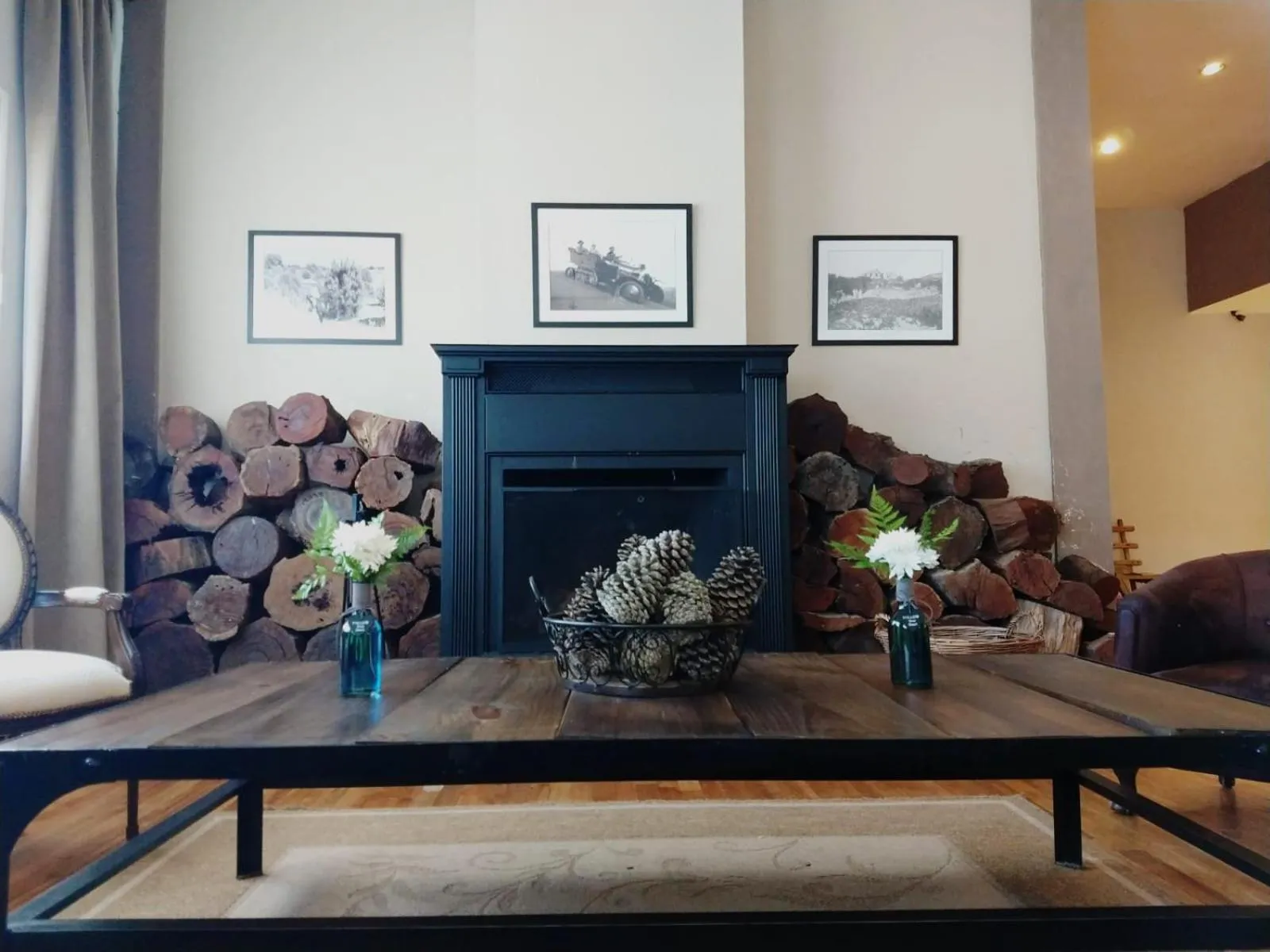 Property building in Howard Johnson Hotel & Convention Center Madariaga - Carilo