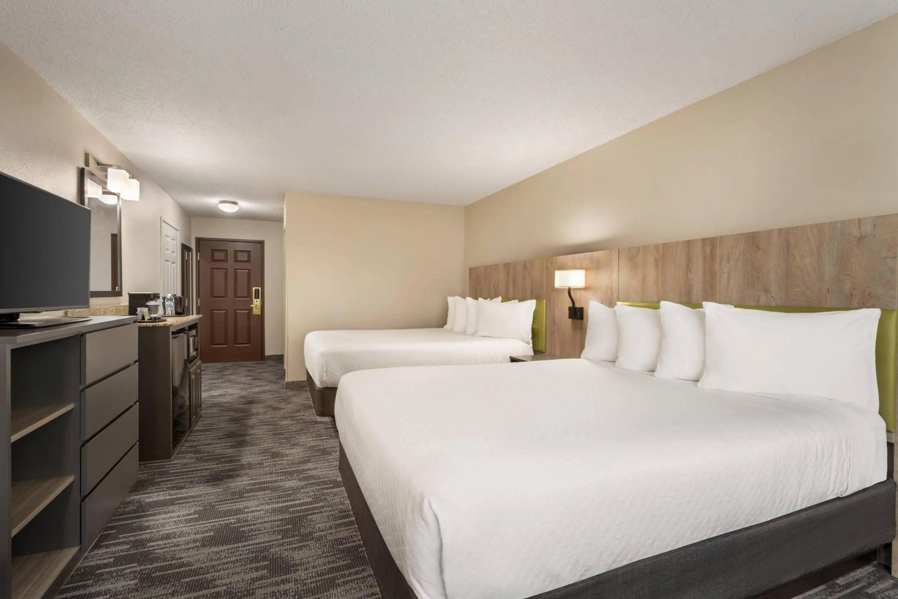 Bedroom, Bed in Country Inn & Suites by Radisson, Boise West - Meridian