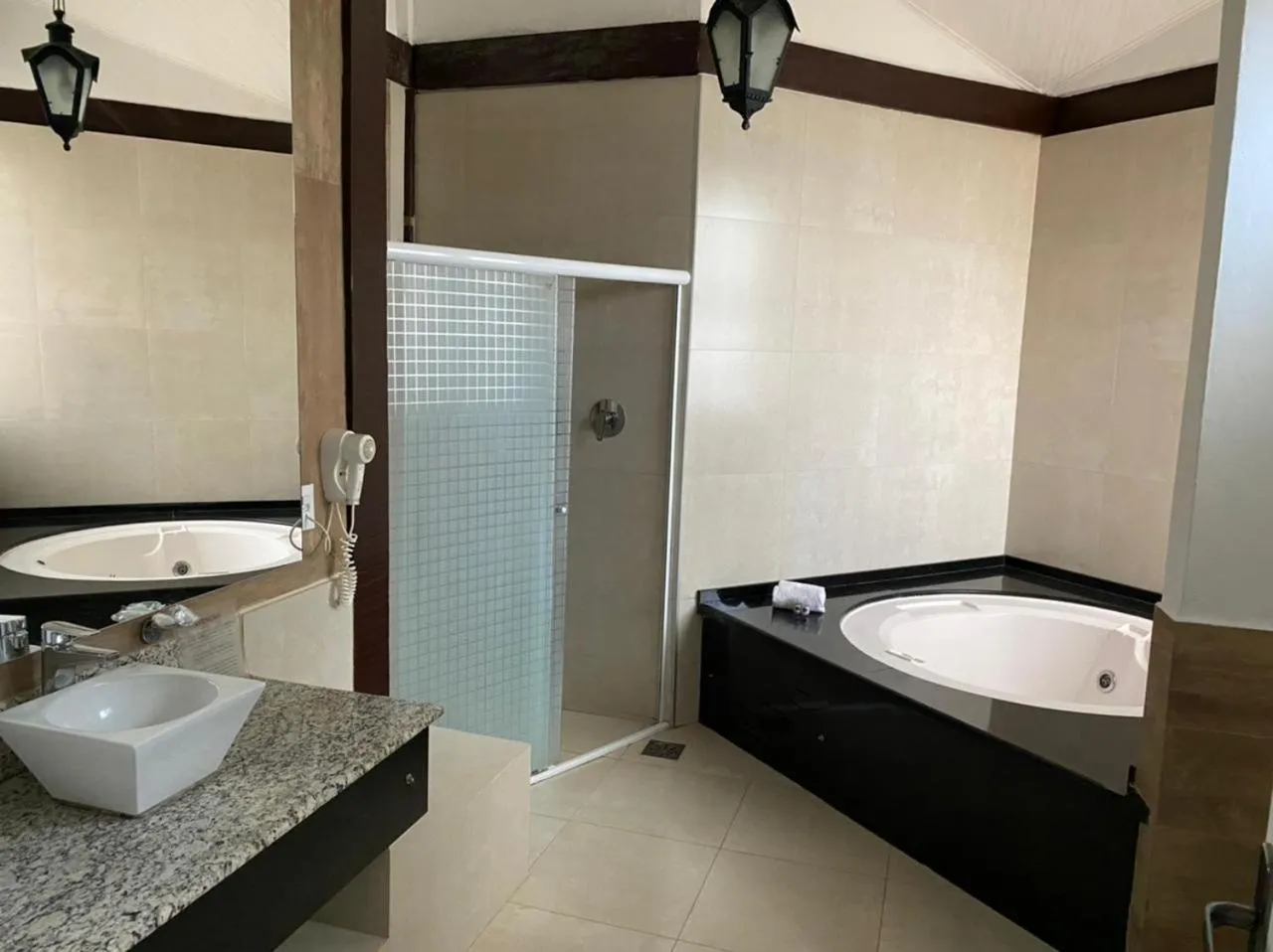 Bathroom in Hotel Pousada Shangri-la