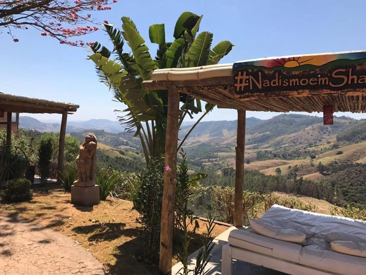 Garden in Hotel Pousada Shangri-la
