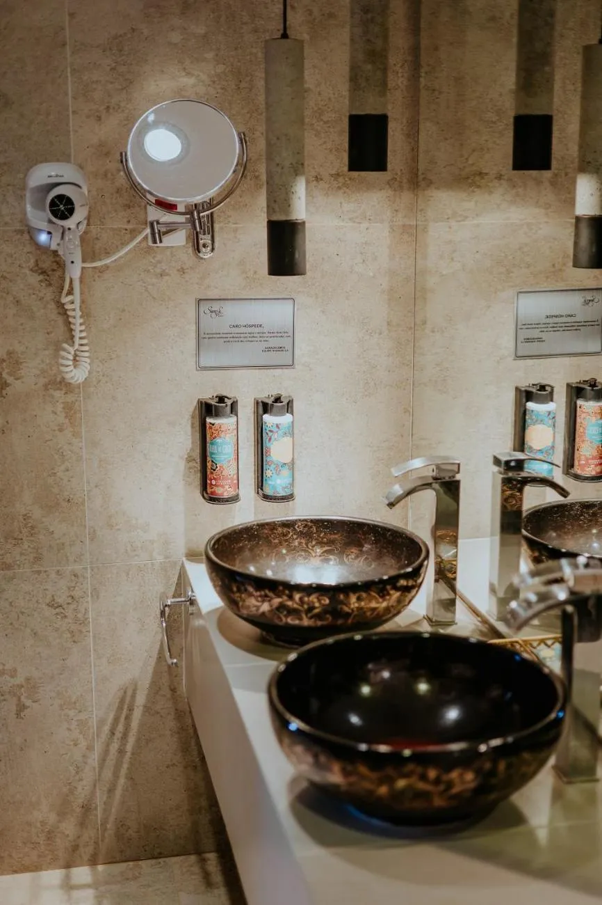 Hotel Pousada Shangri-la