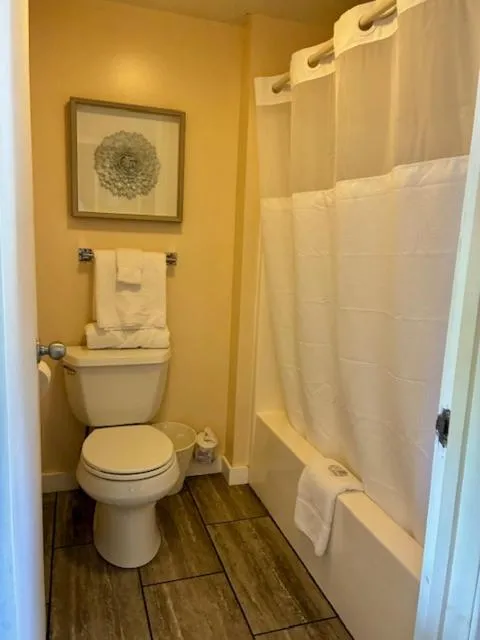 Starlight Lodge at Rockport Harbor