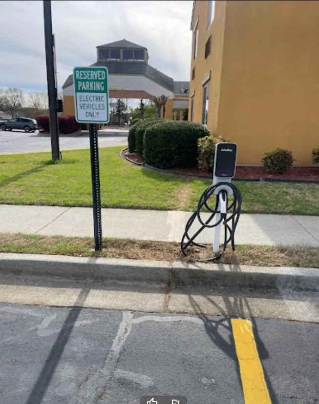 Parking in Baymont by Wyndham Norcross Atlanta