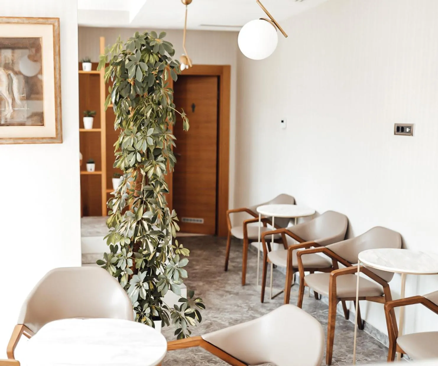 Lounge or bar in Hotel Lusso Mare by Aycon