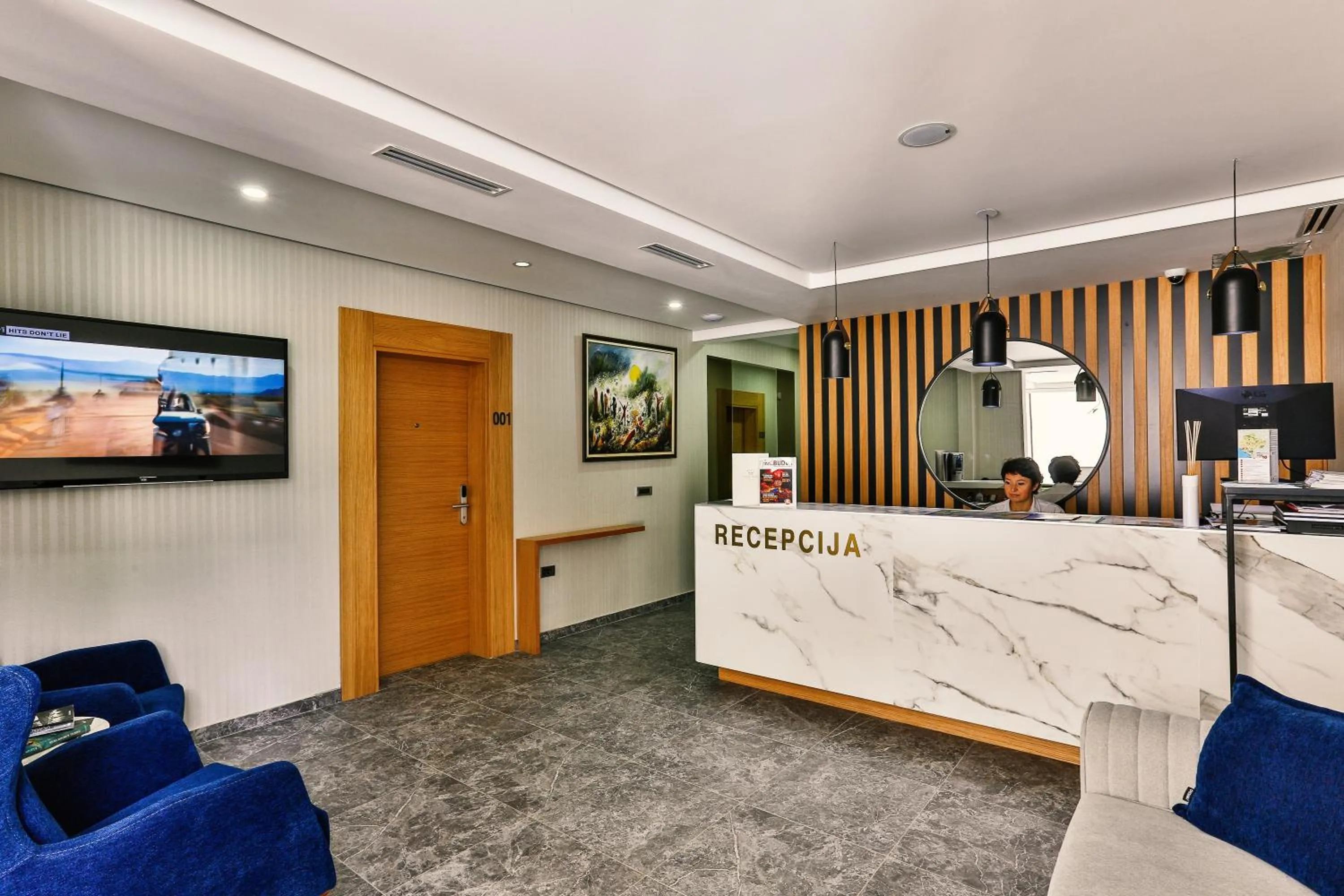 Lobby or reception in Hotel Lusso Mare by Aycon