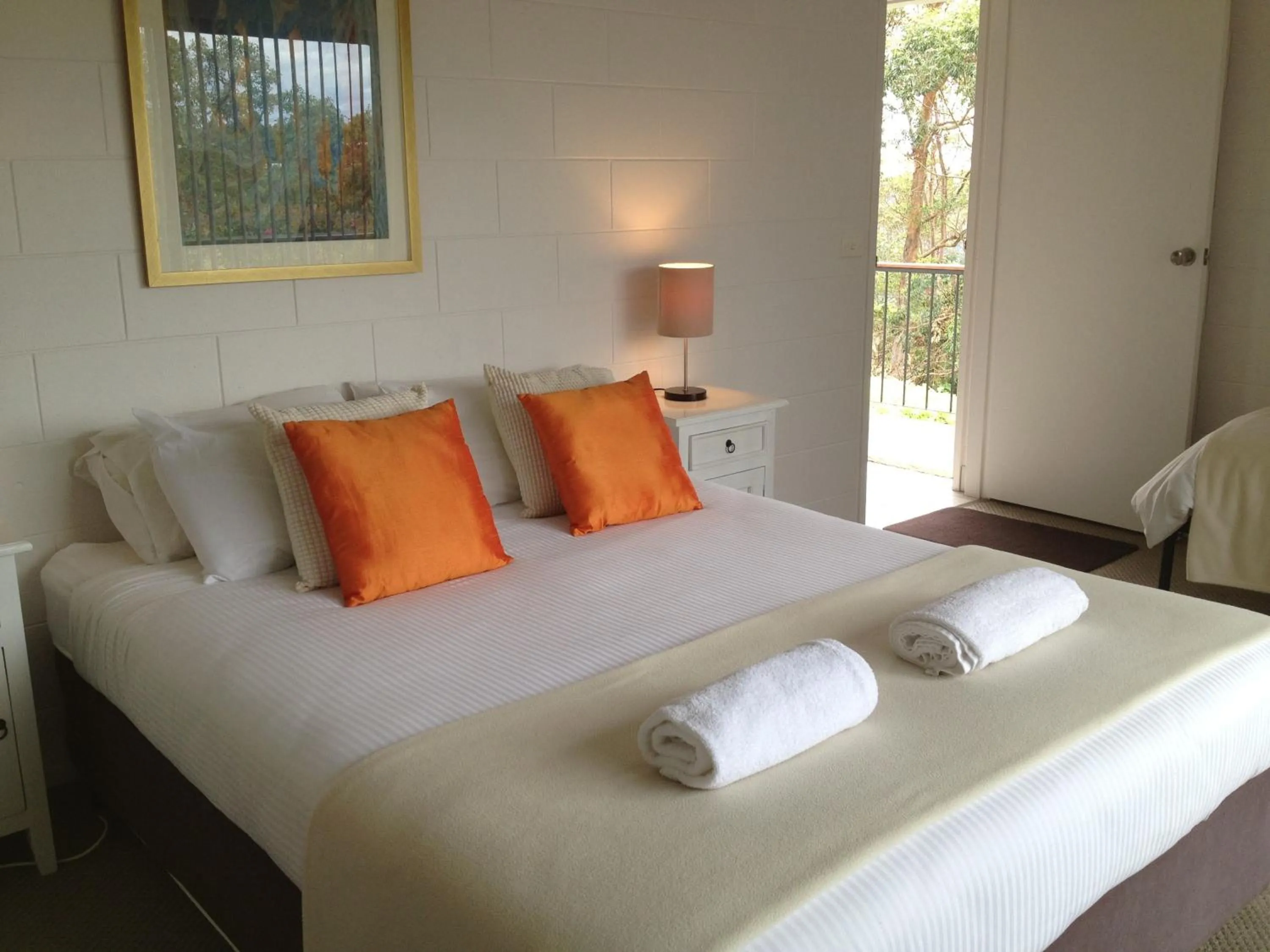 Bedroom, Bed in Mapleton Falls Accommodation