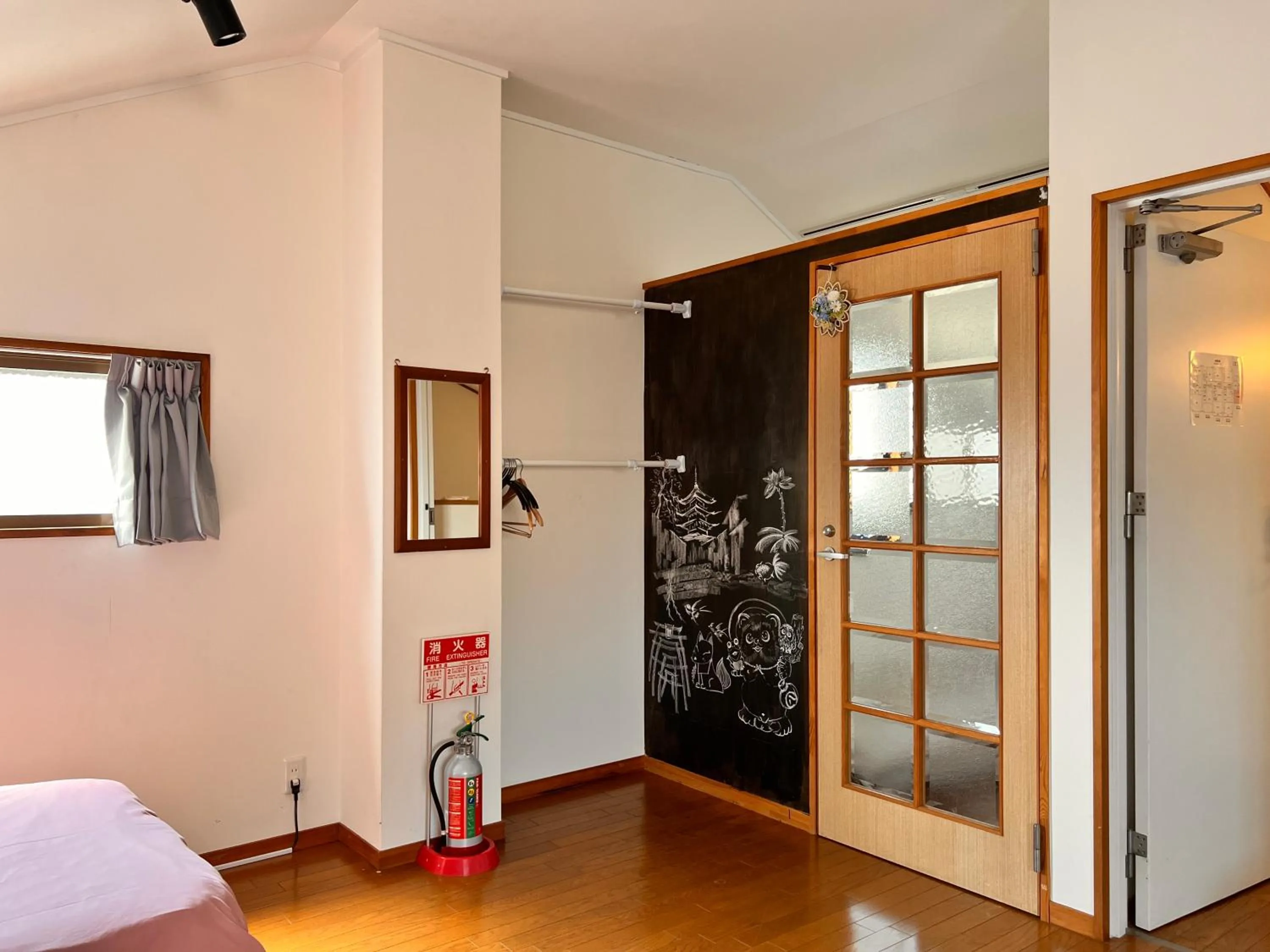 Photo of the whole room, Bed in Guest House WA