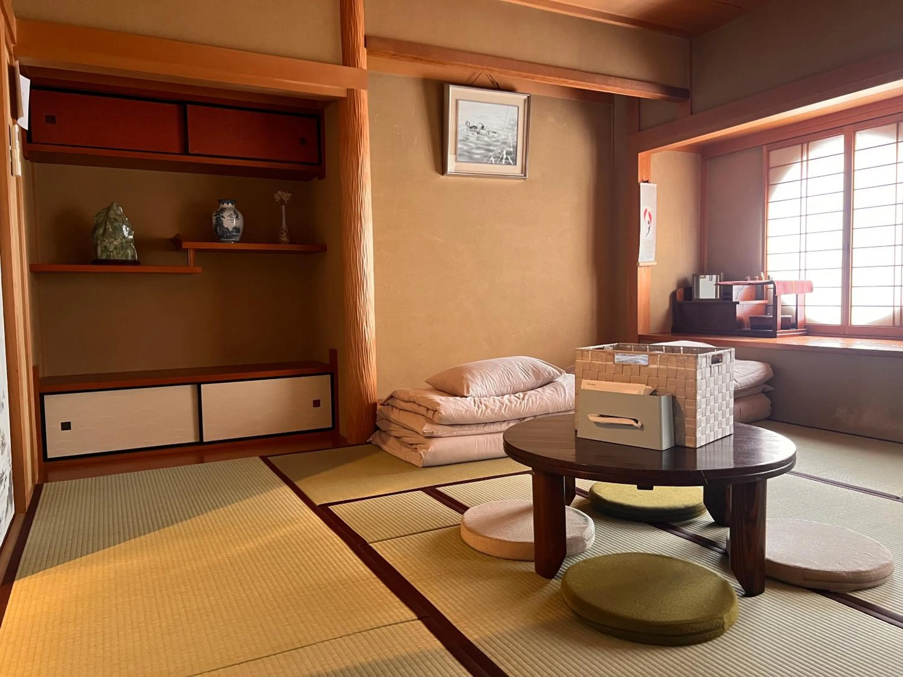 Photo of the whole room, Bed in Guest House WA