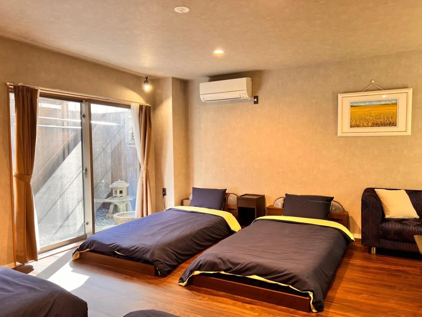 Photo of the whole room, Bed in Guest House WA