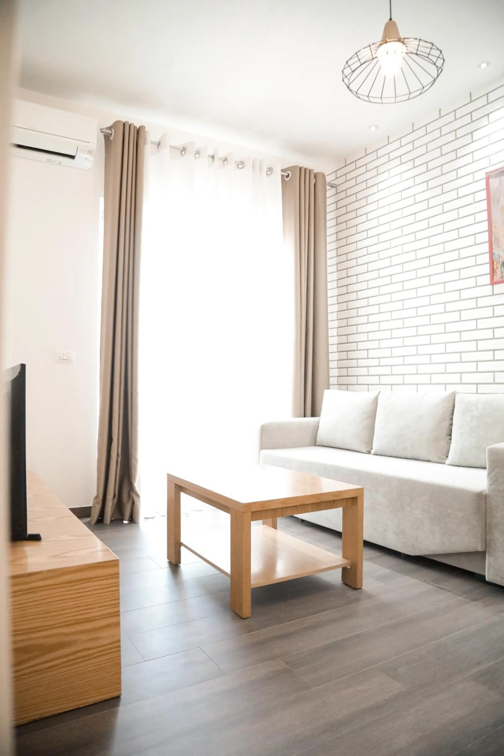 Sunrise Luxury Apartments