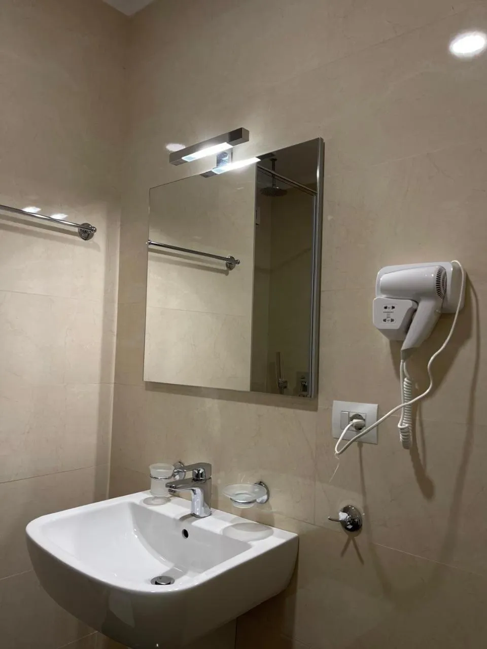 Sunrise Luxury Apartments