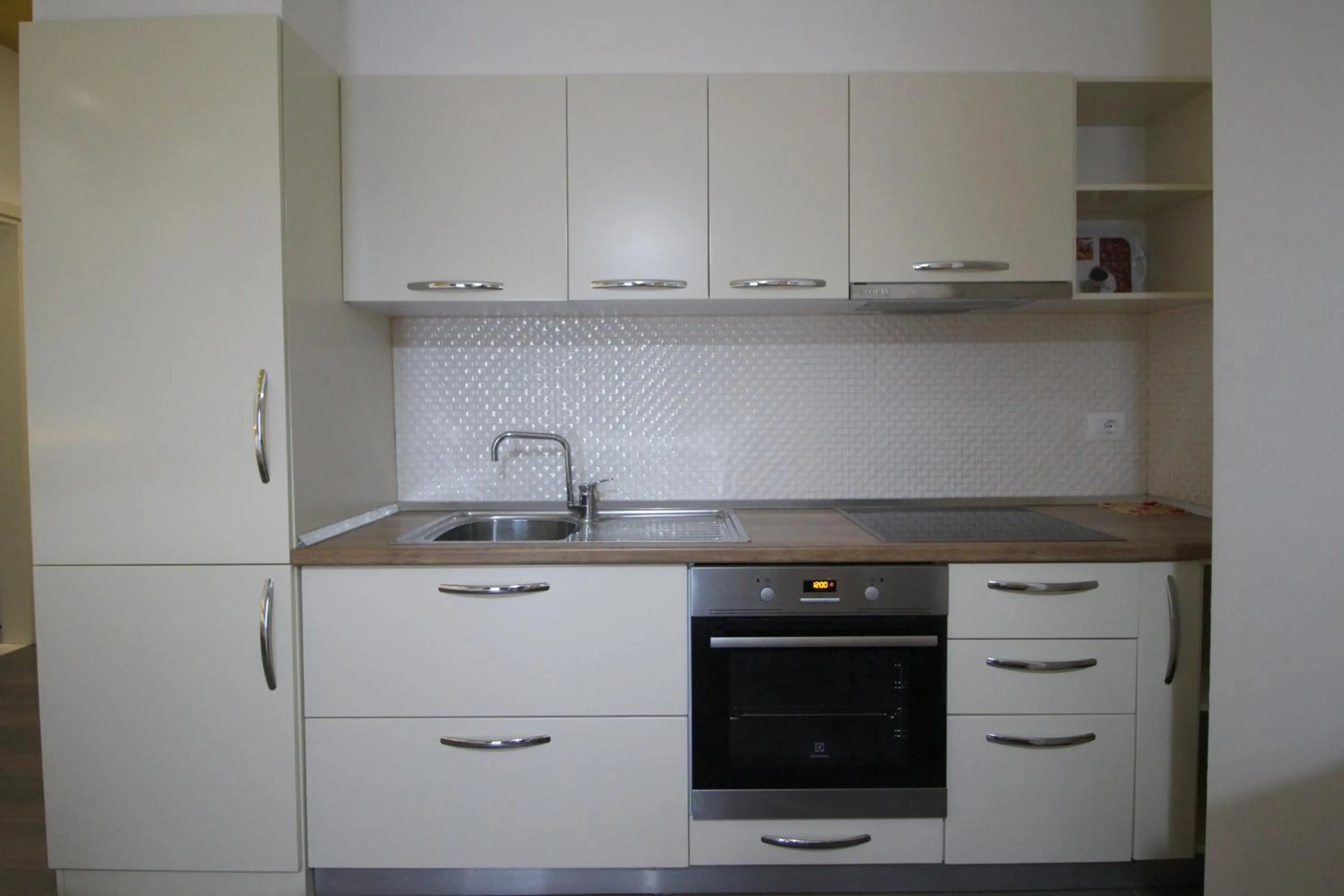 Sunrise Luxury Apartments