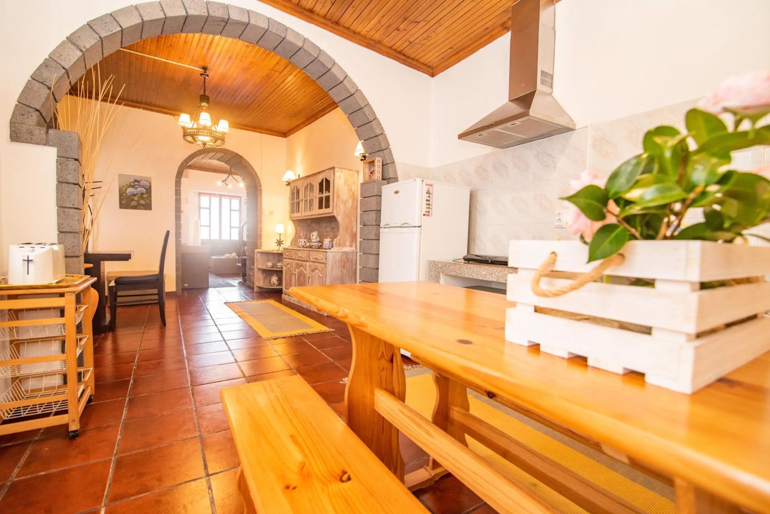Dining area in CASA INTI / INTI HOUSE FURNAS