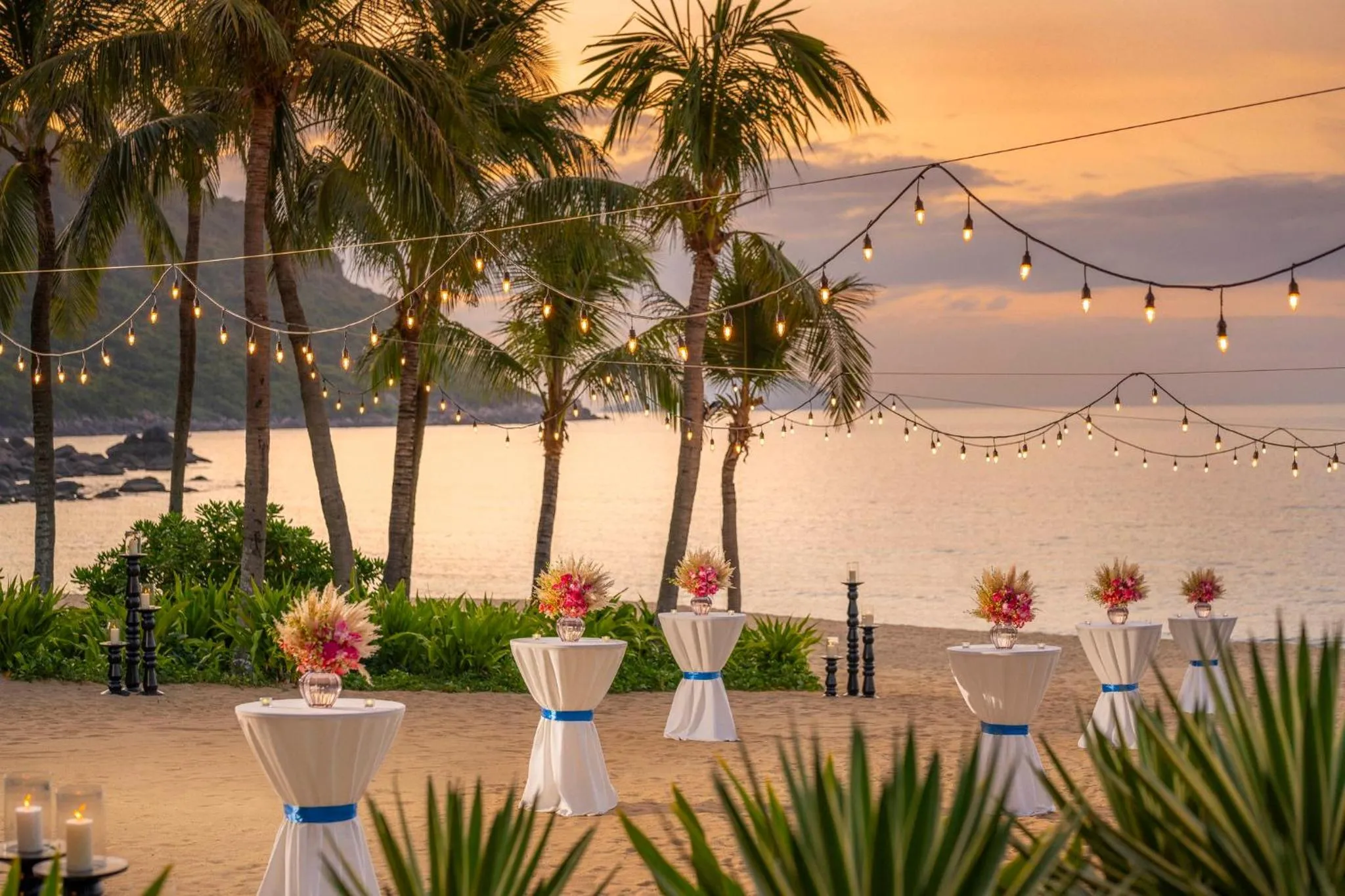 Meeting/conference room in InterContinental Danang Sun Peninsula Resort by IHG