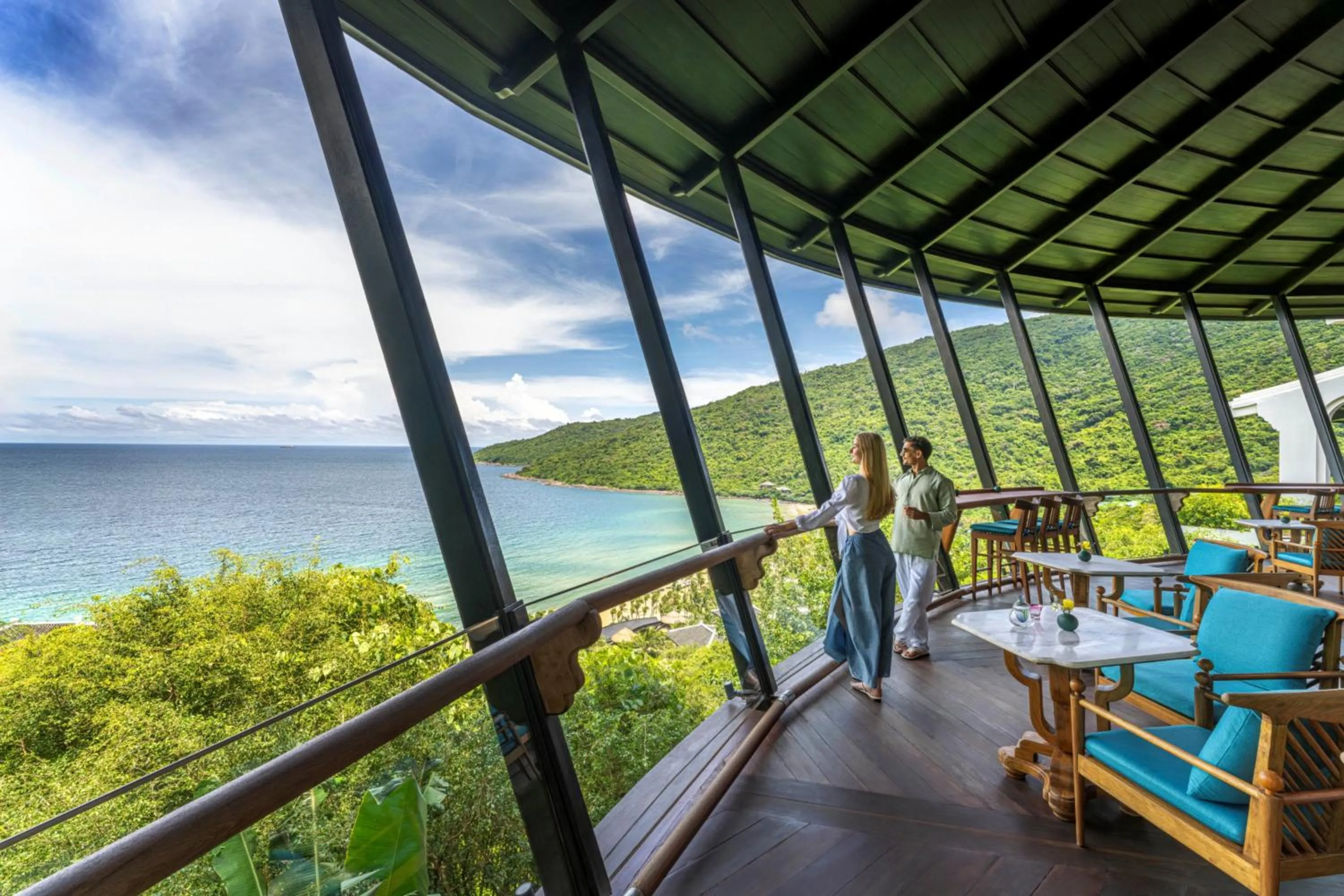 Restaurant/places to eat in InterContinental Danang Sun Peninsula Resort by IHG