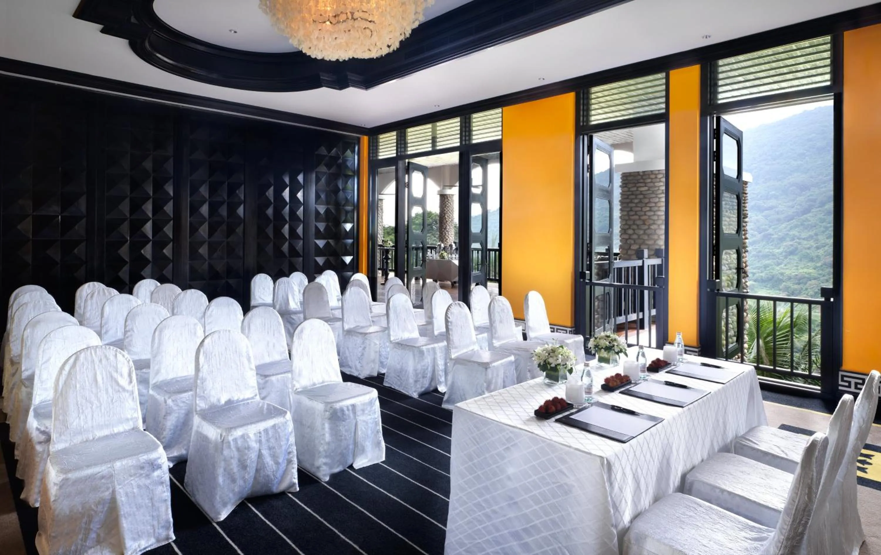 Meeting/conference room in InterContinental Danang Sun Peninsula Resort by IHG