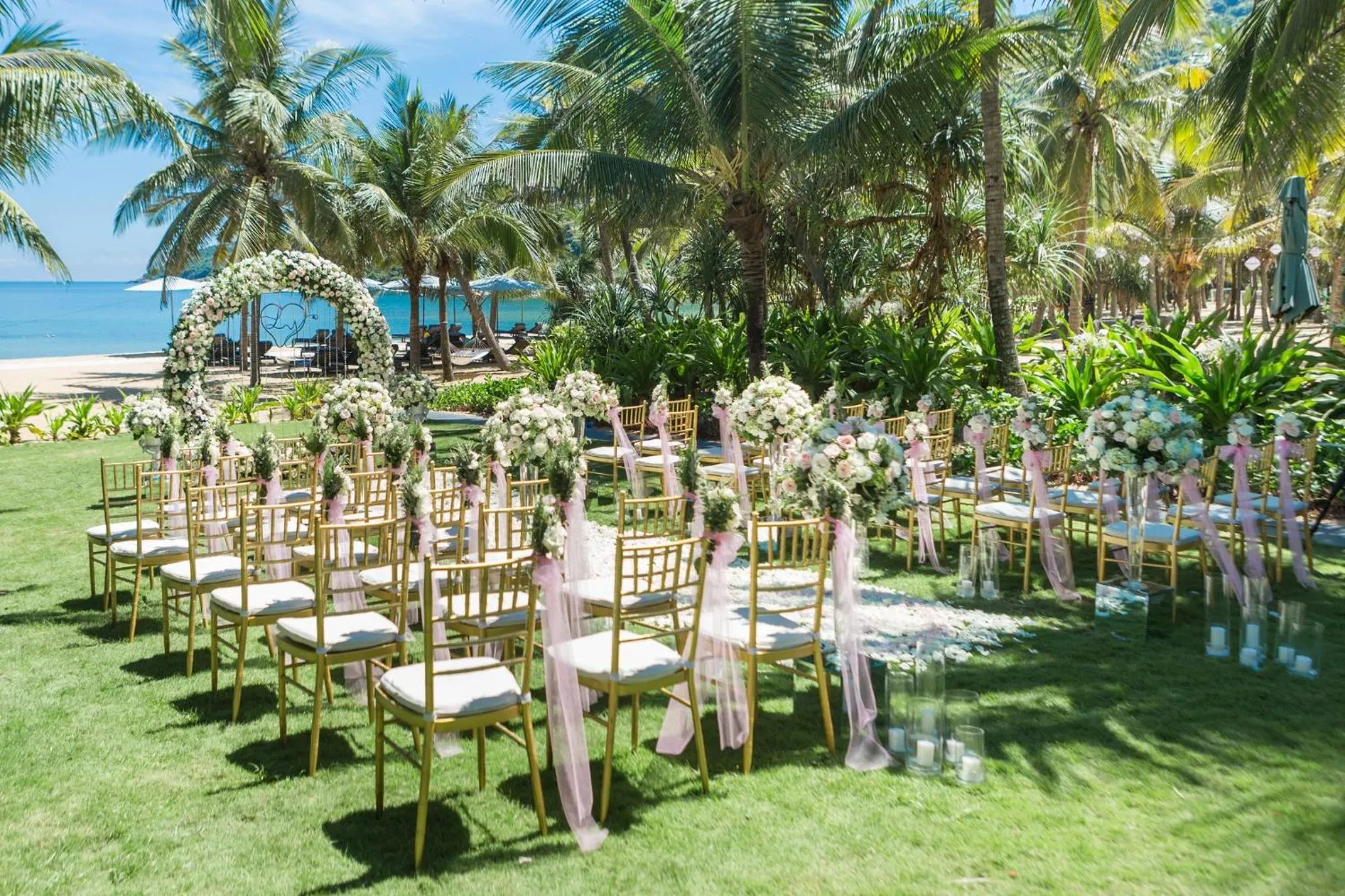 Meeting/conference room in InterContinental Danang Sun Peninsula Resort by IHG