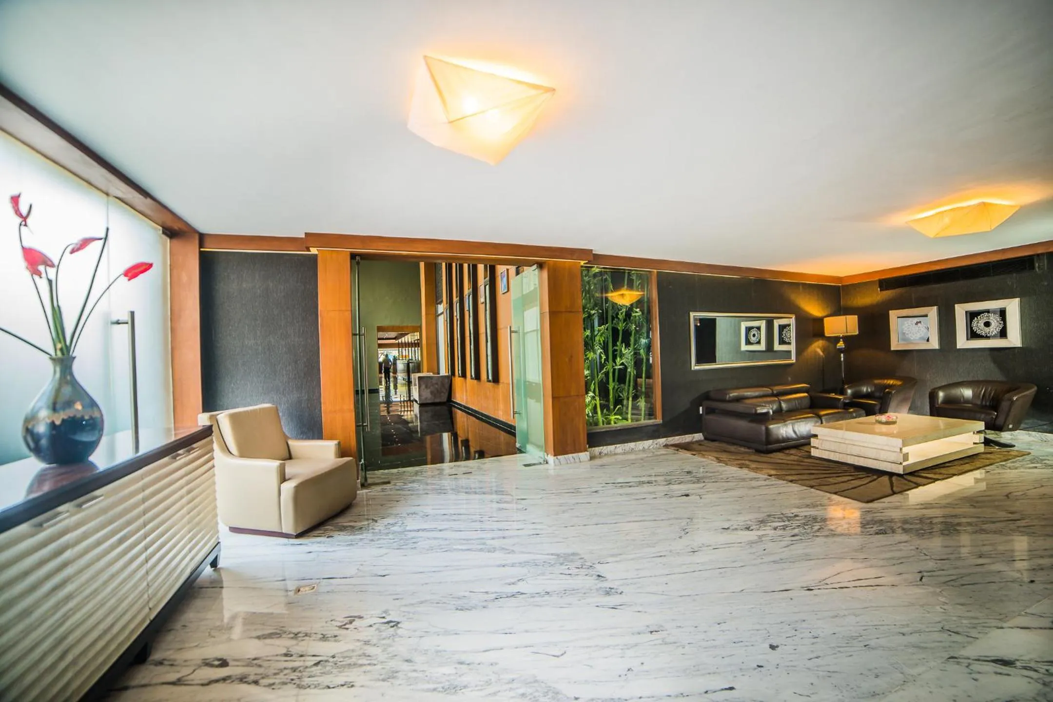 Lobby or reception in Clarion Hotel President Chennai