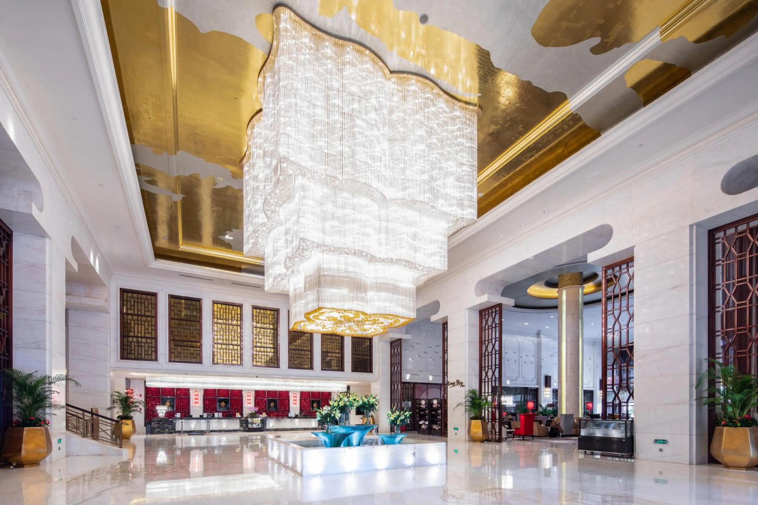 Lobby or reception in Wyndham Grand Plaza Royale Colorful Yunnan