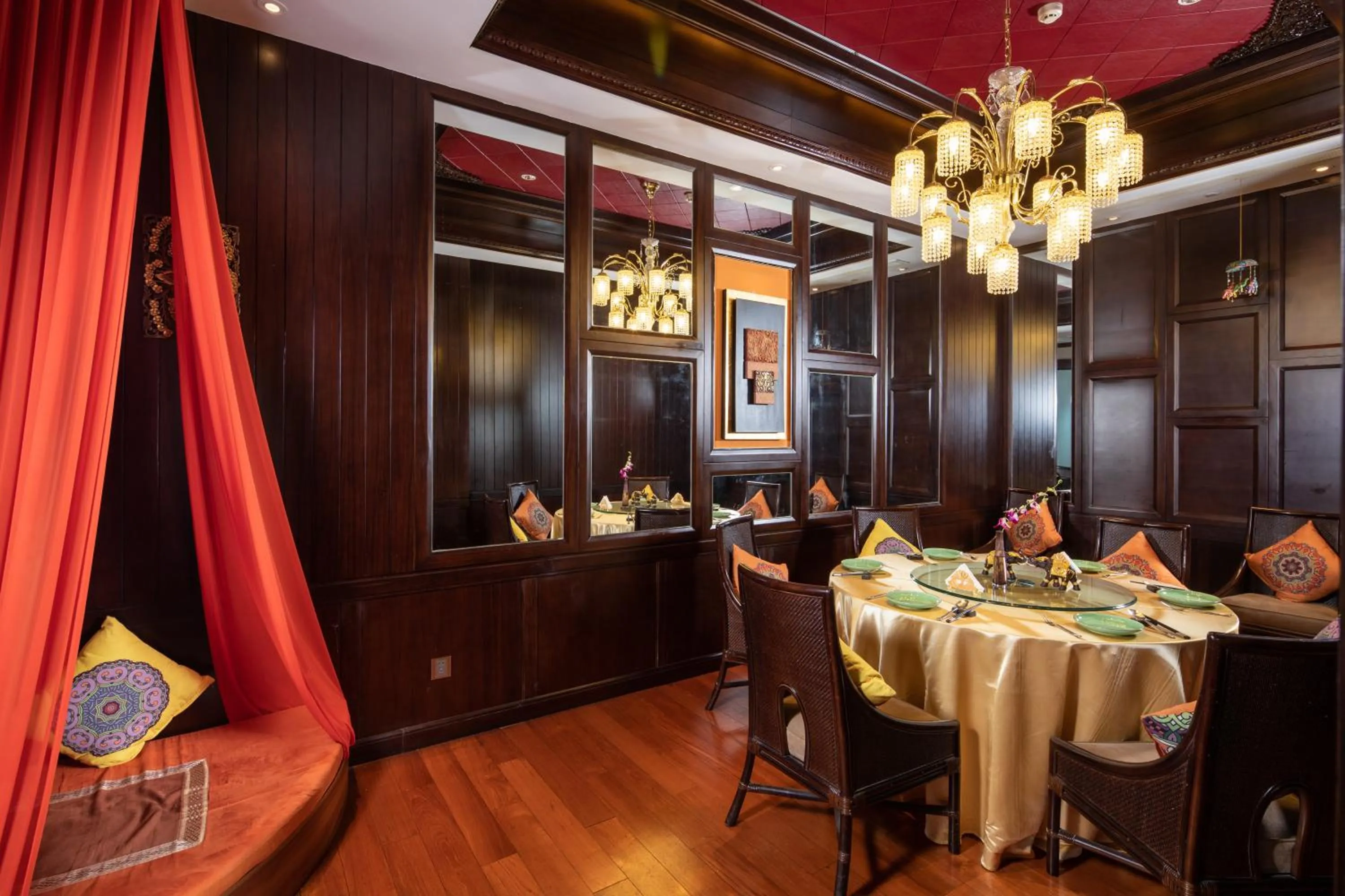 Restaurant/places to eat in Wyndham Grand Plaza Royale Colorful Yunnan