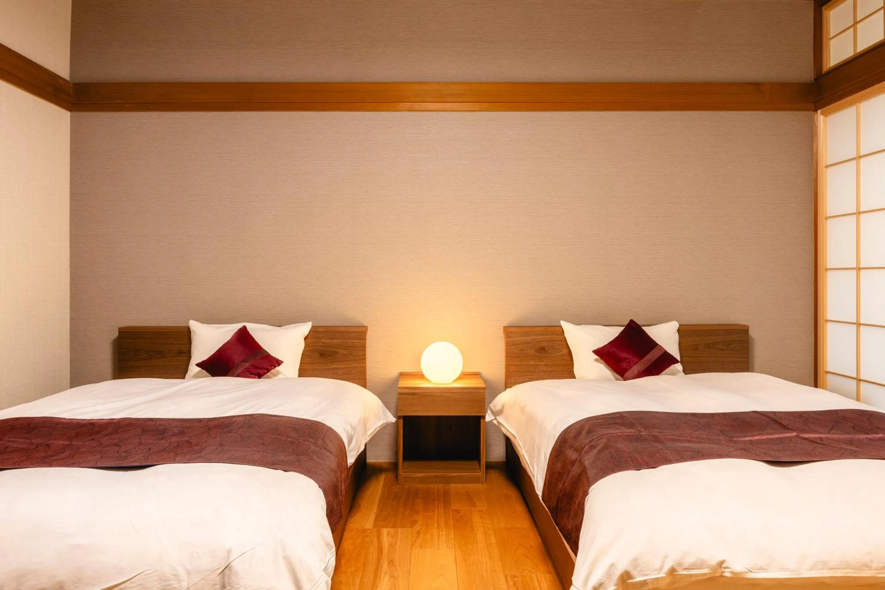 Photo of the whole room, Bed in Ryokan Marumo