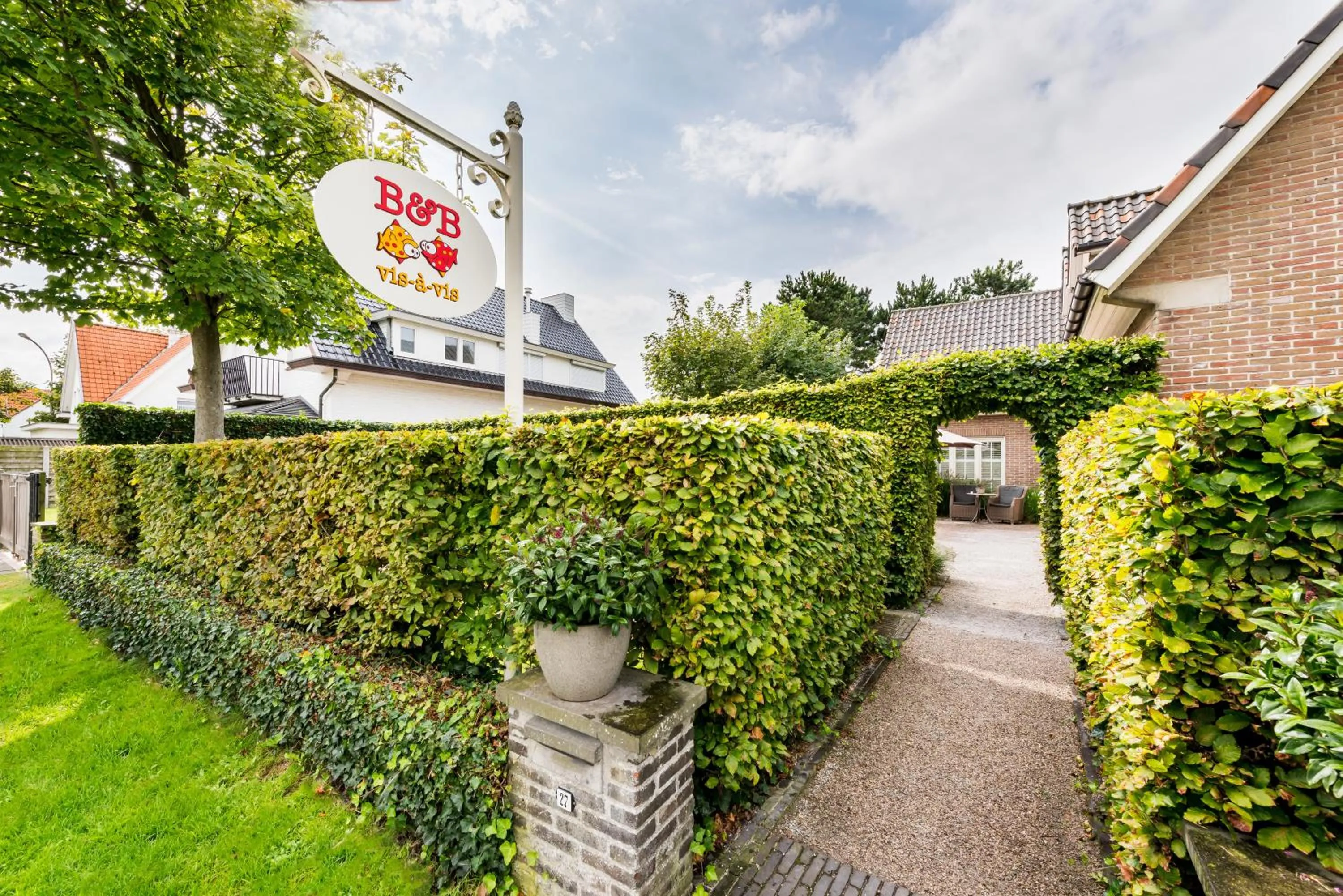 Property building in B&B visavis