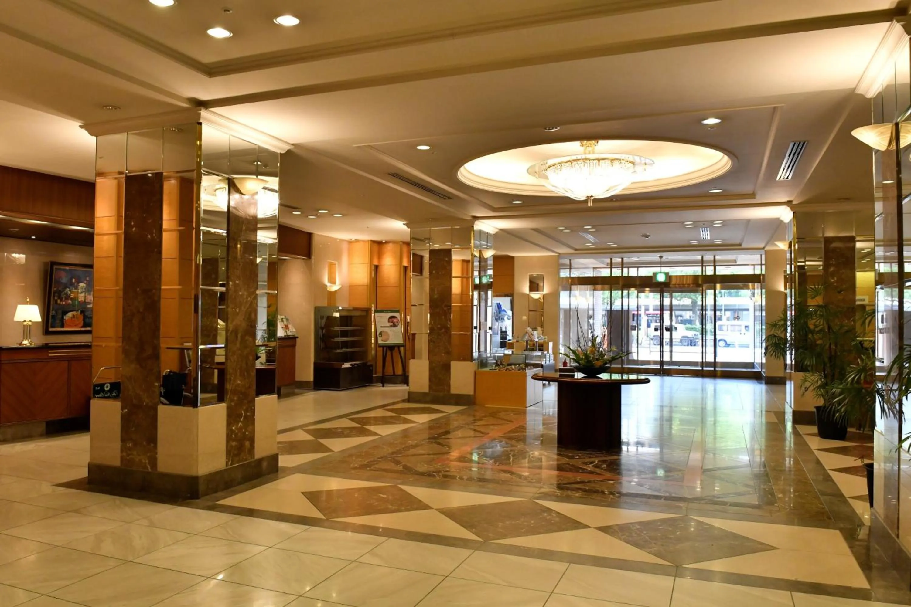 Lobby or reception in Hotel New Otani Tottori