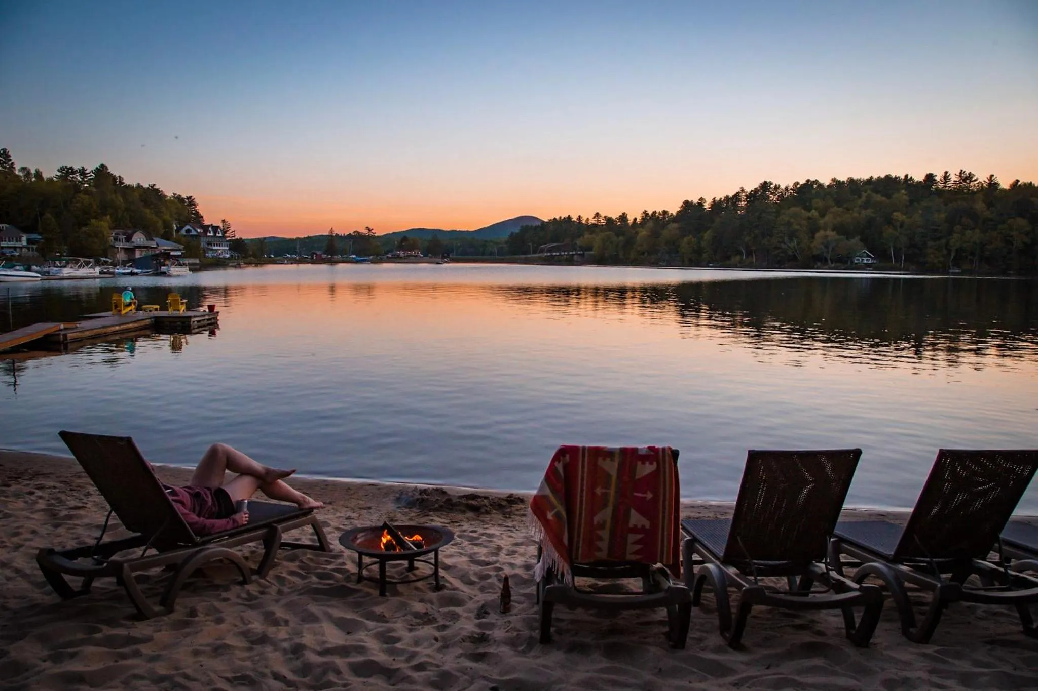 Beach in Motel Long Lake and Cottages