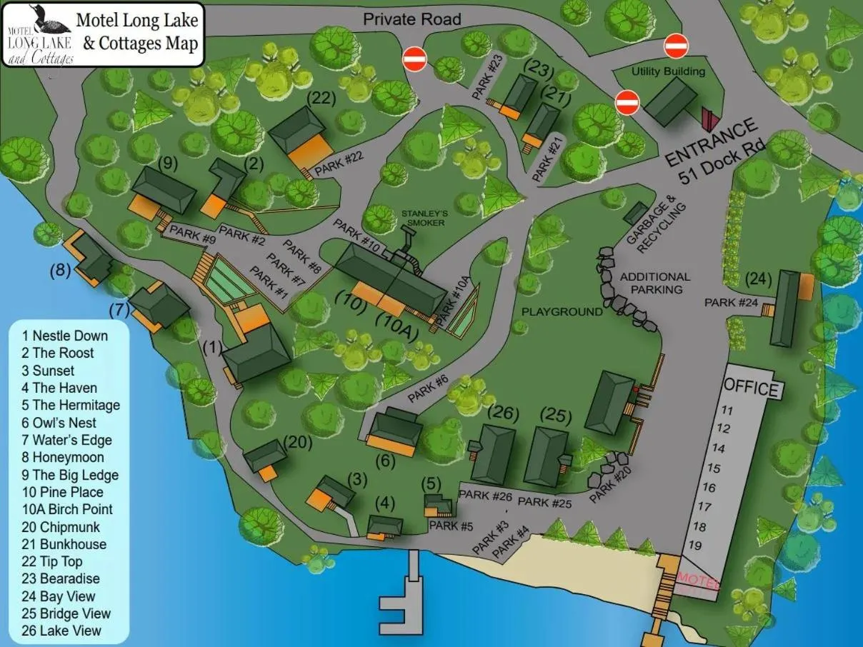 Property building in Motel Long Lake and Cottages