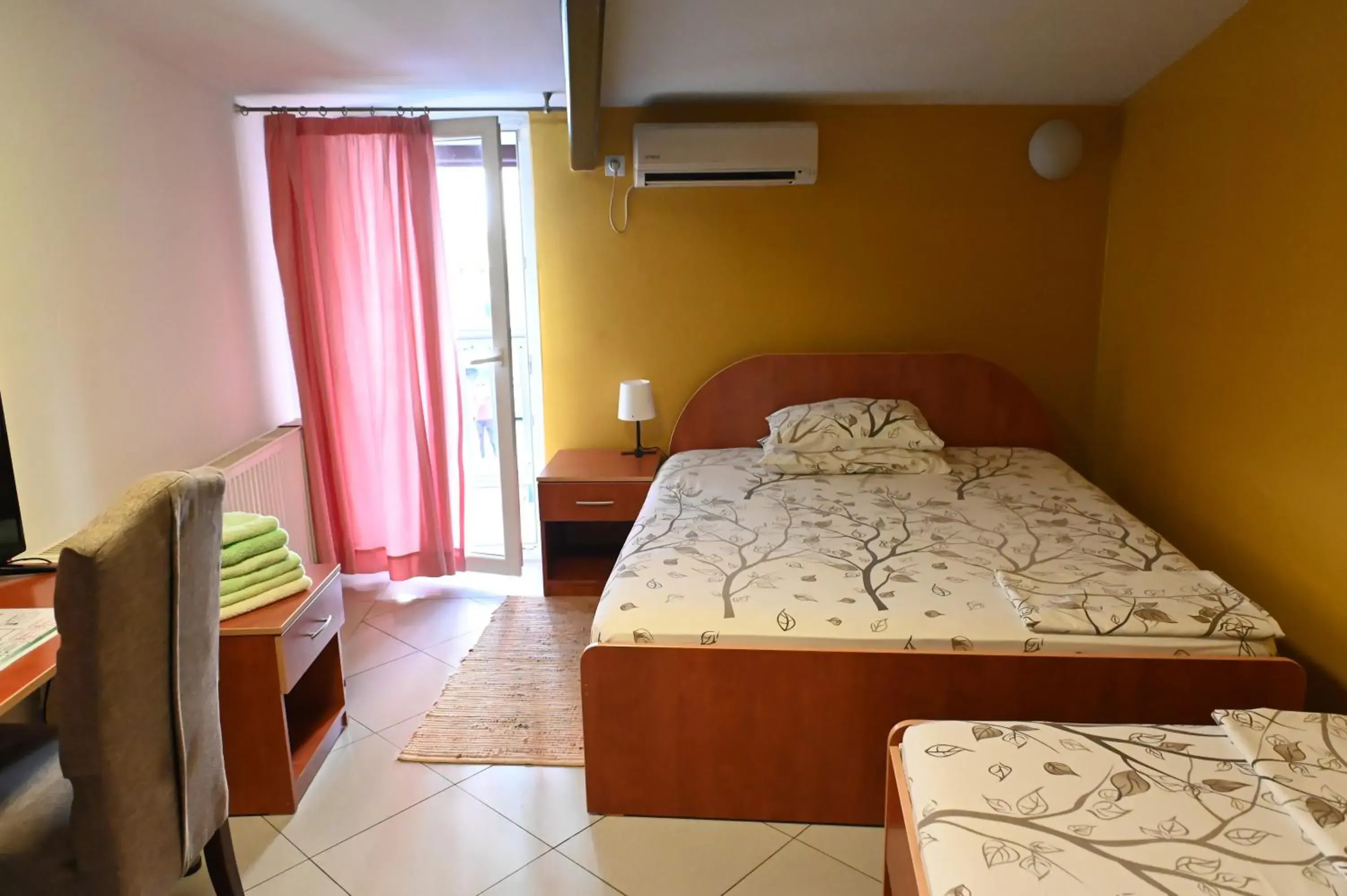 Economy Triple Room in Apartments Imper - IMD Economy Triple Room in Apartments Imper - IMD