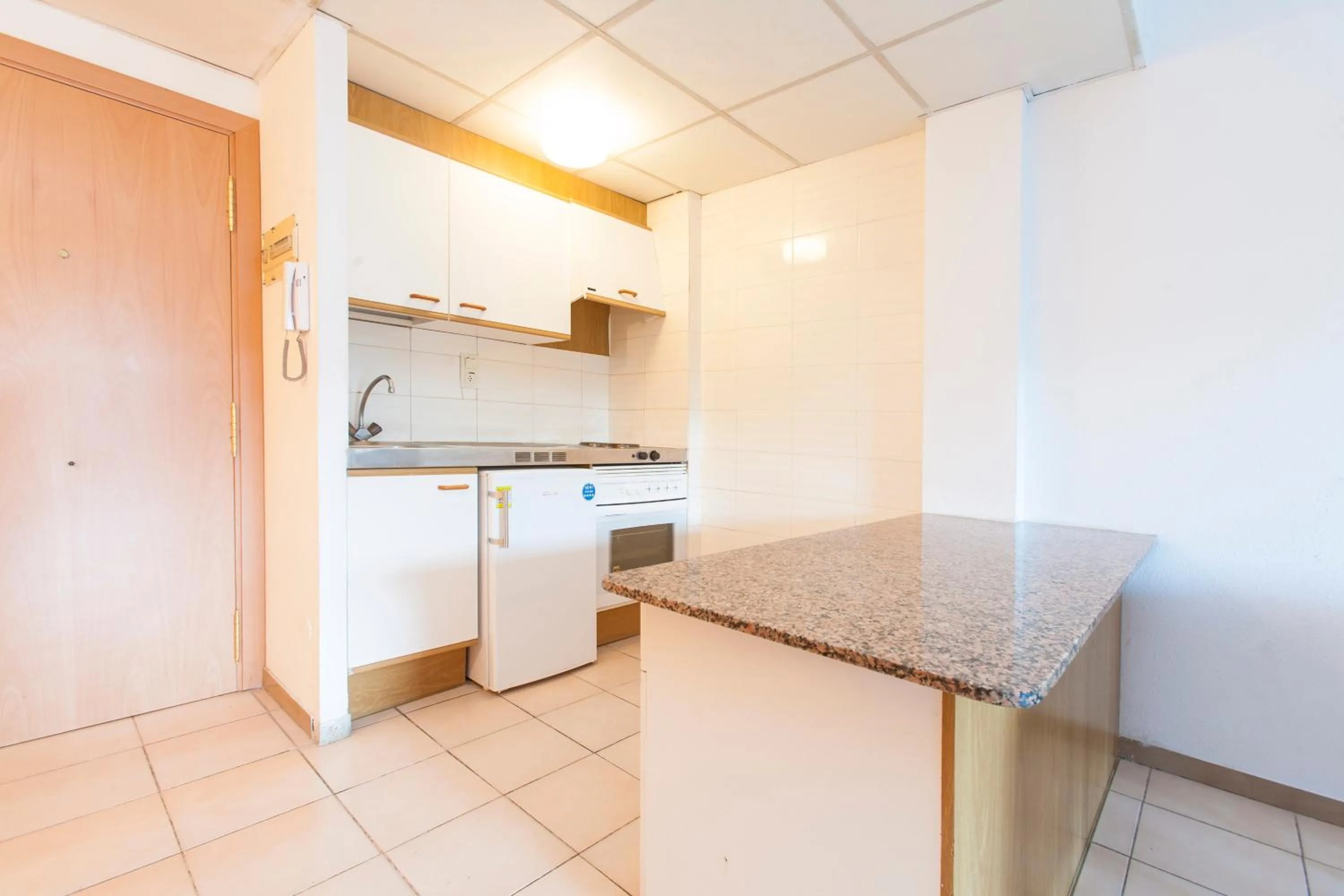 Kitchen or kitchenette in Catalonia Park Apartamentos