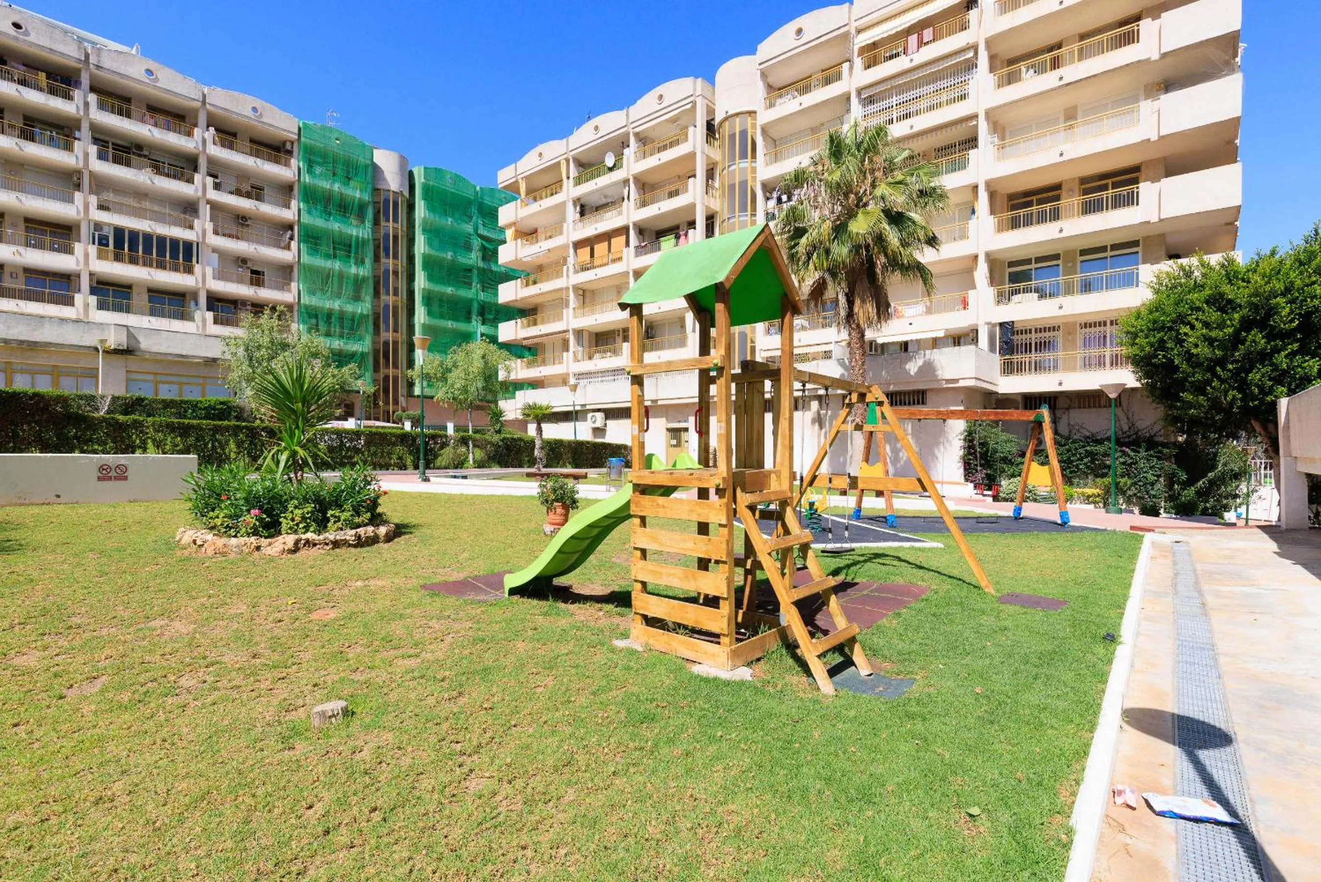 Catalonia Park Apartamentos