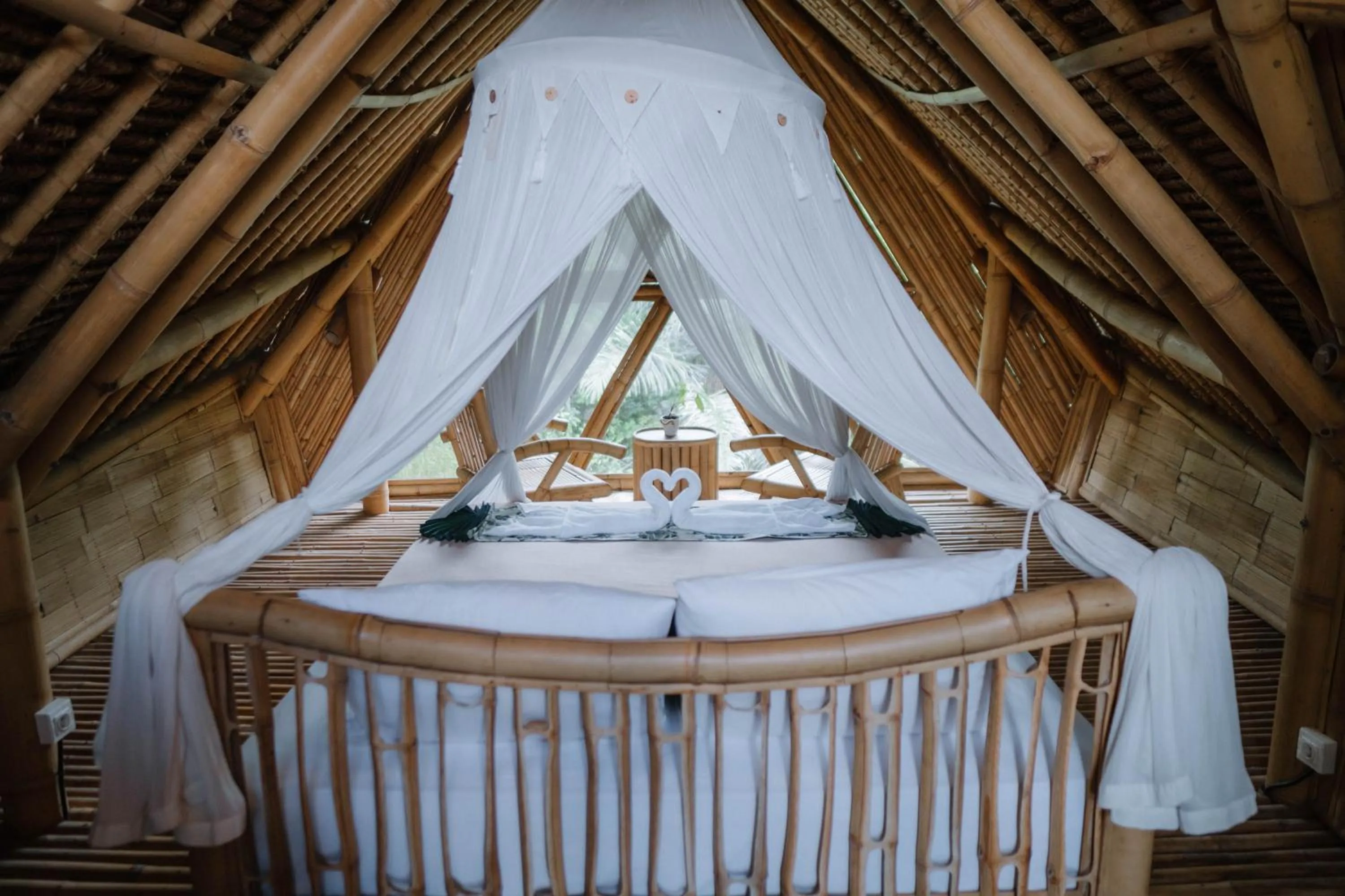 Bed in Sun Sang Eco Retreats