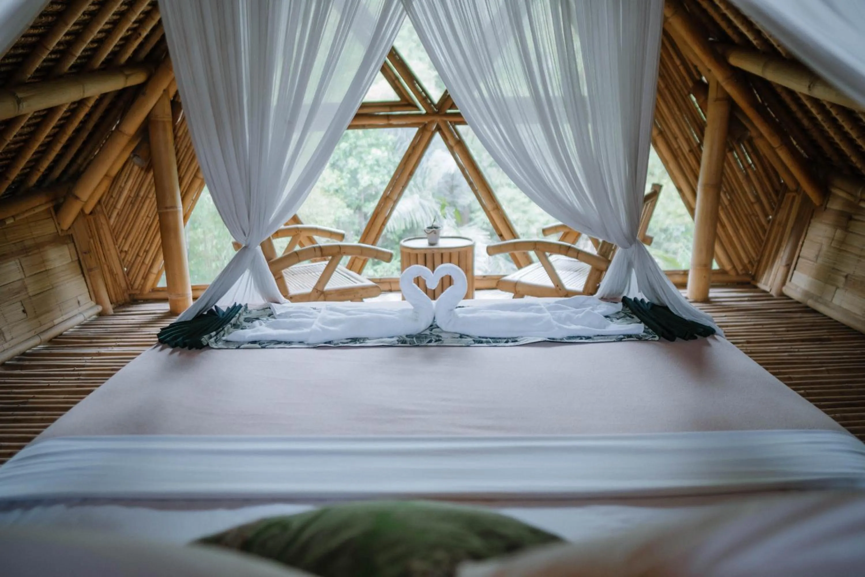 Bed in Sun Sang Eco Retreats