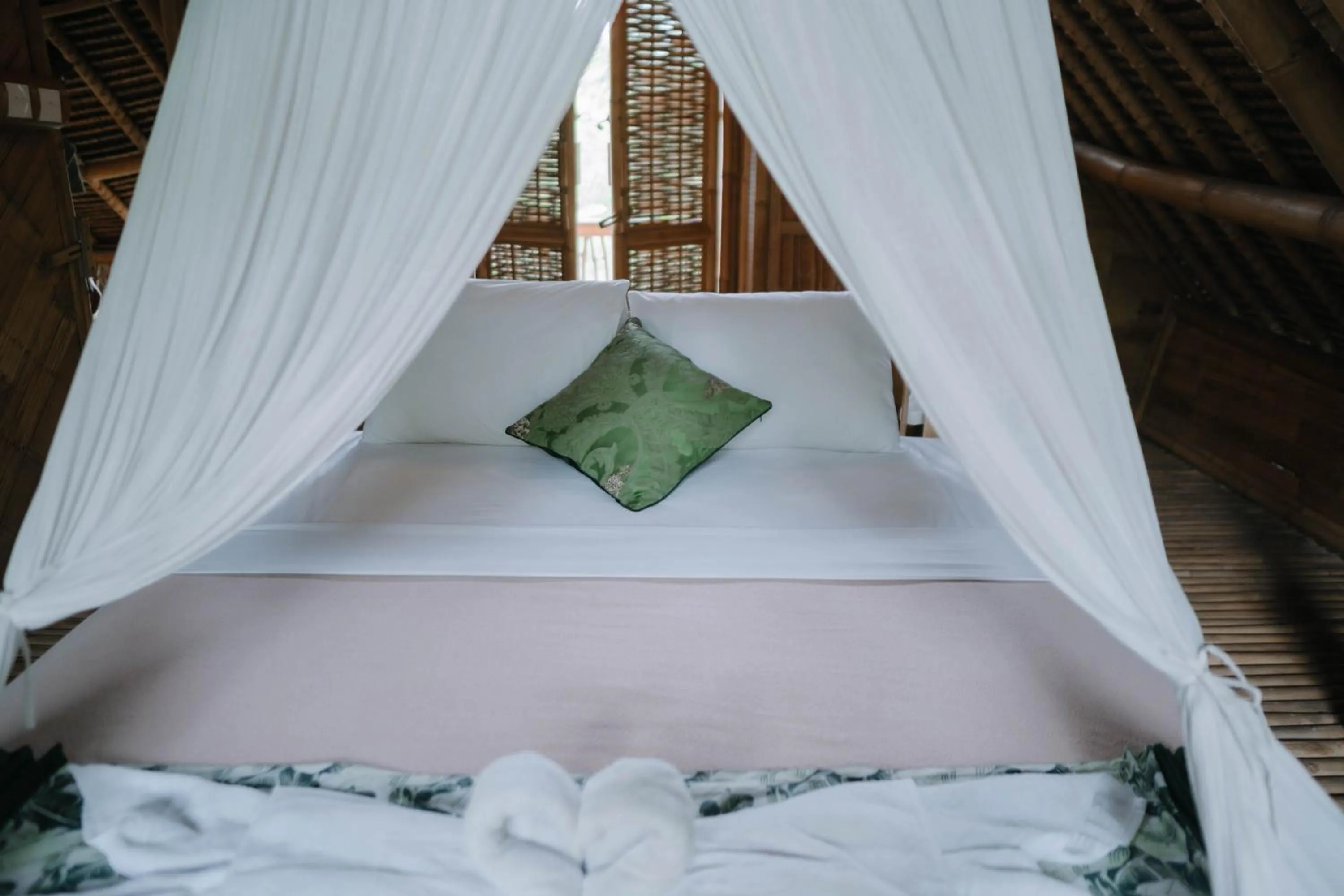 Bed in Sun Sang Eco Retreats