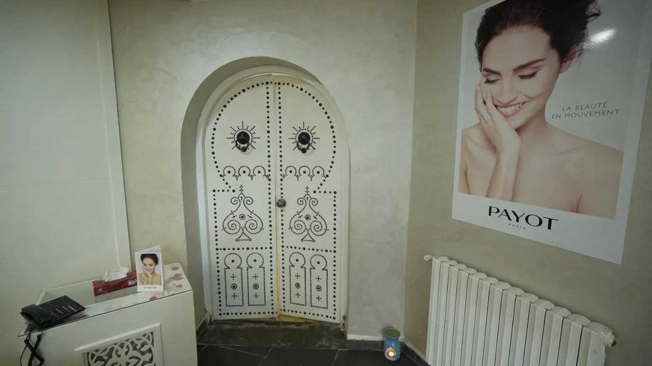 Royal Tulip Taj Sultan