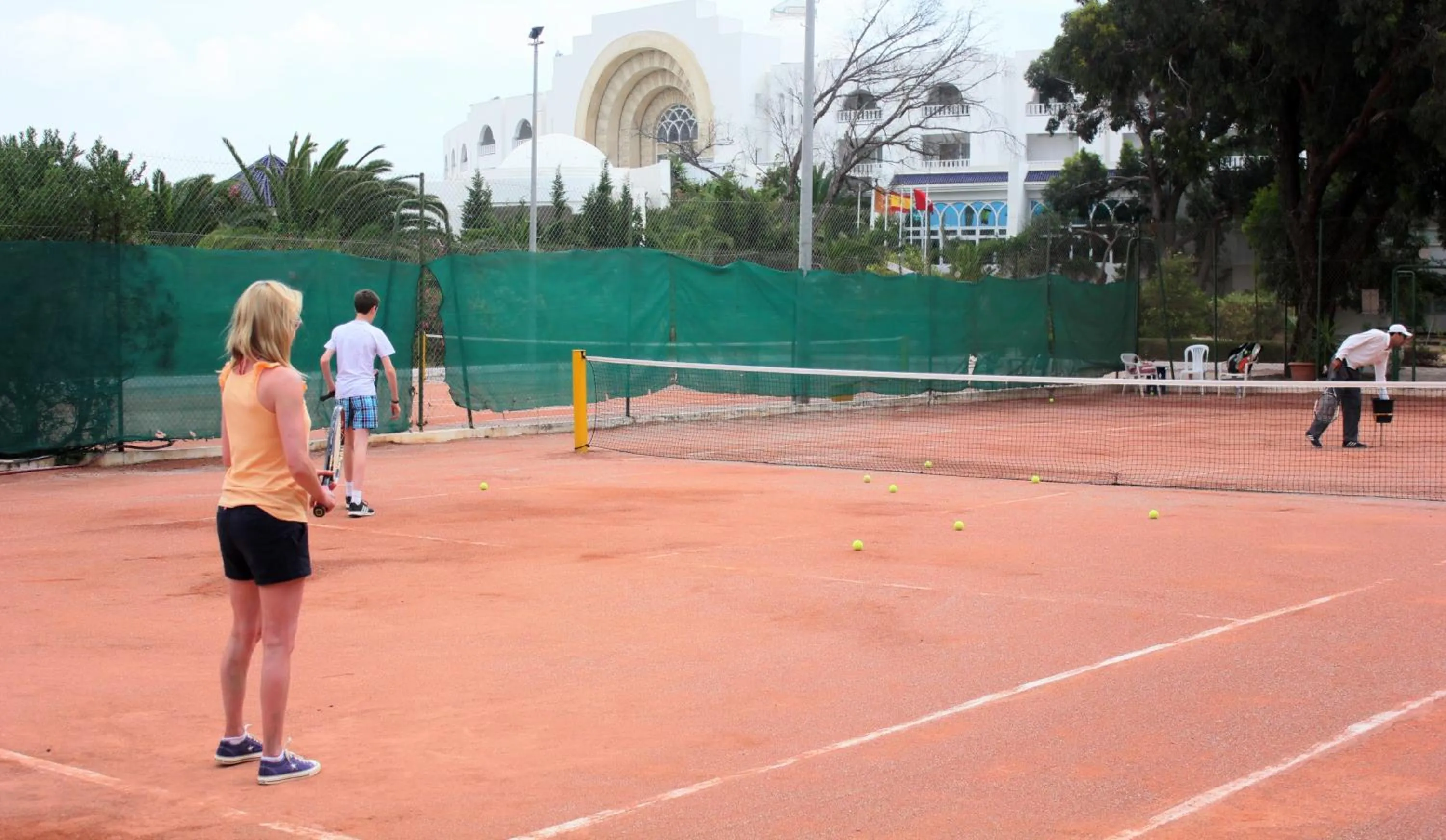 Tennis court in Royal Tulip Taj Sultan