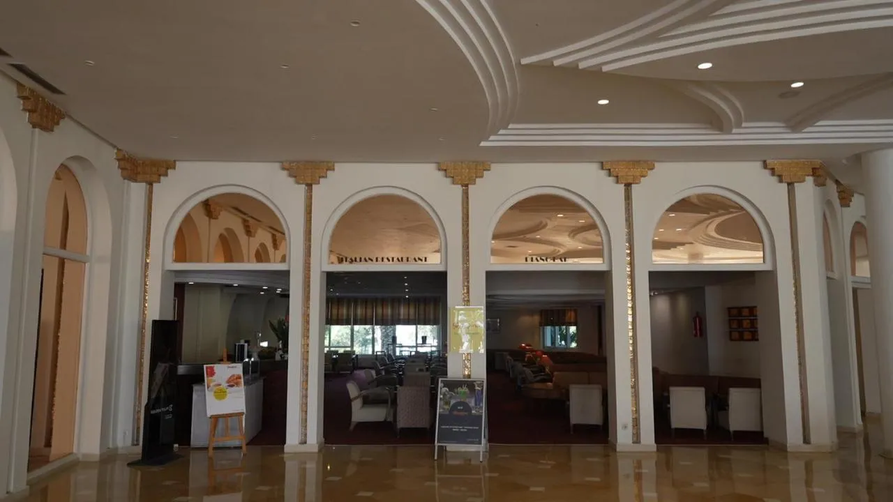 Royal Tulip Taj Sultan