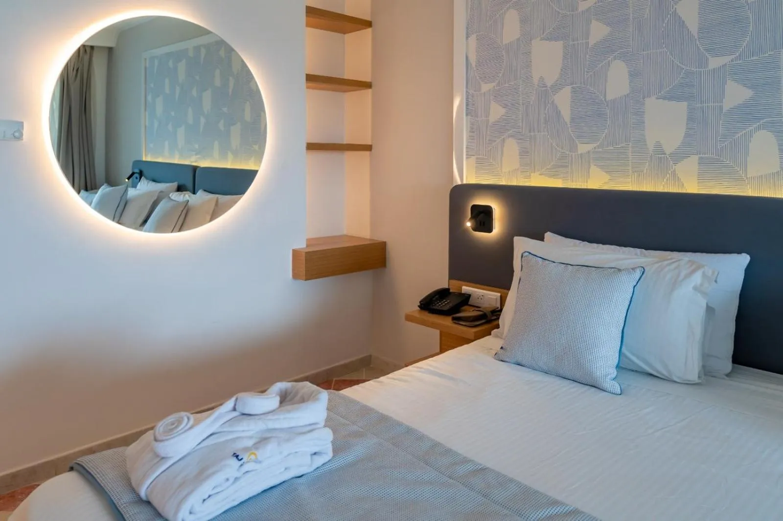 Bed in Royal Tulip Taj Sultan