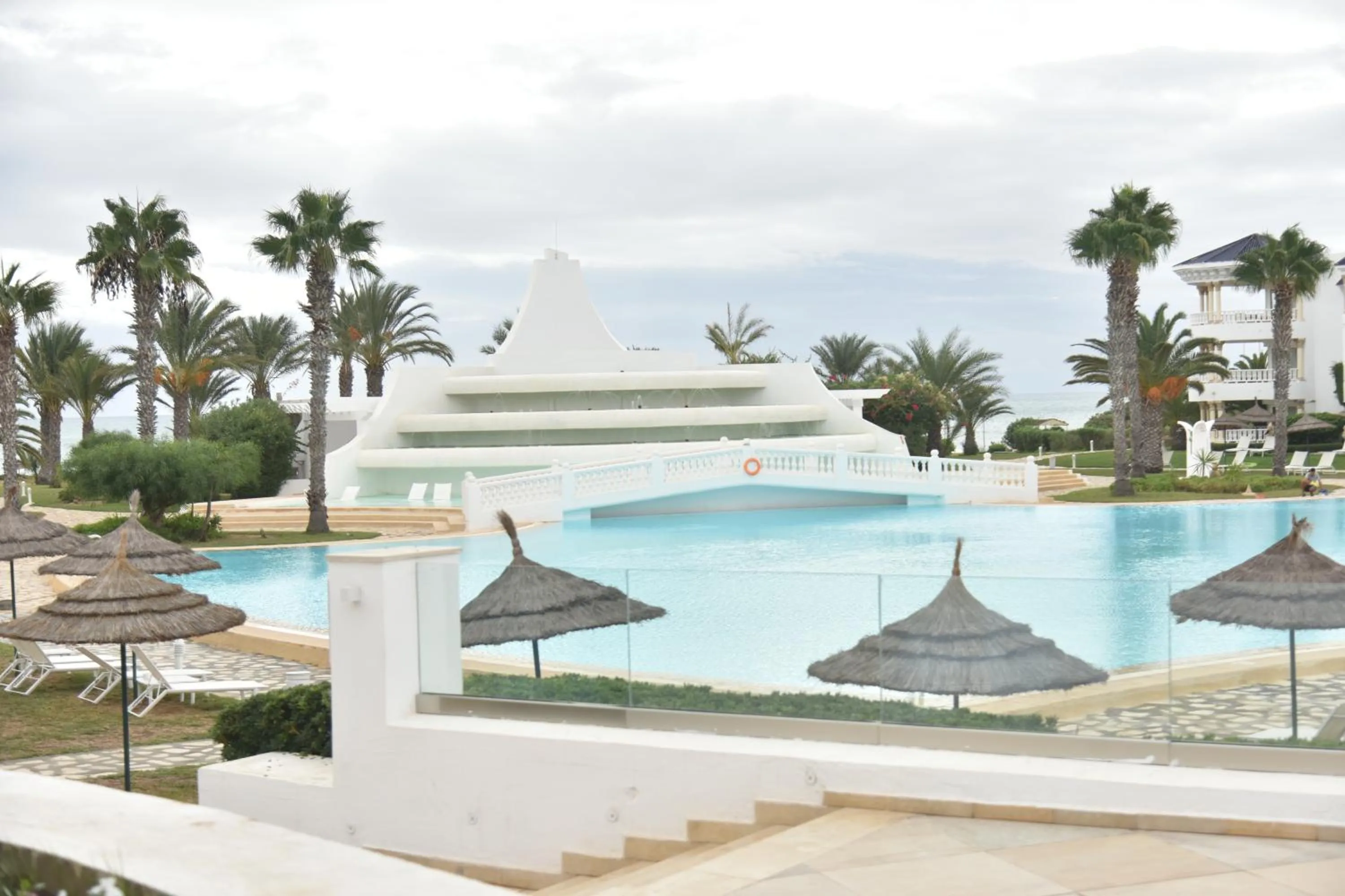 Royal Tulip Taj Sultan