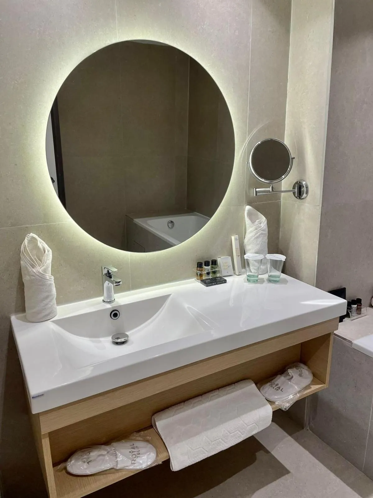 Royal Tulip Taj Sultan