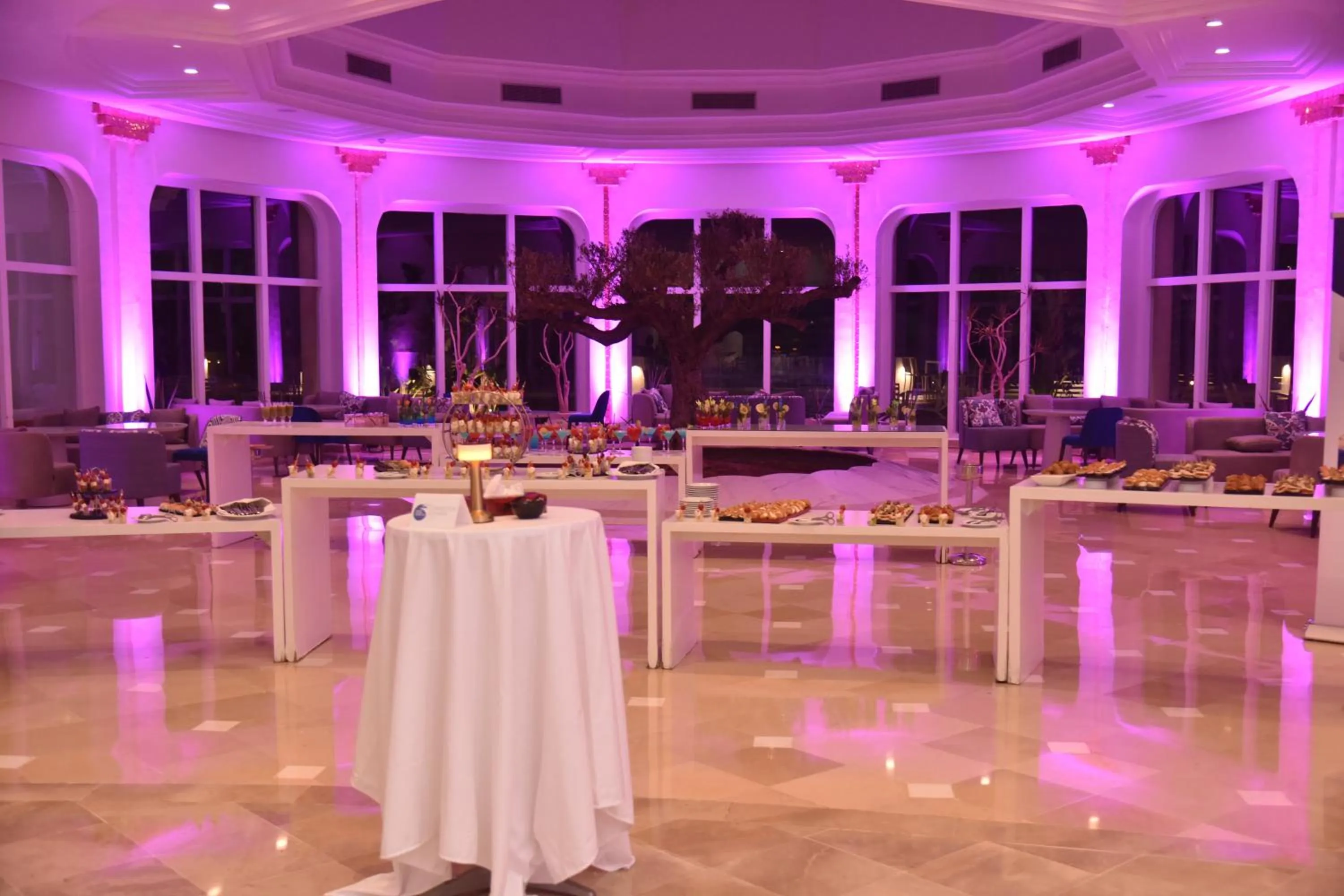 Royal Tulip Taj Sultan