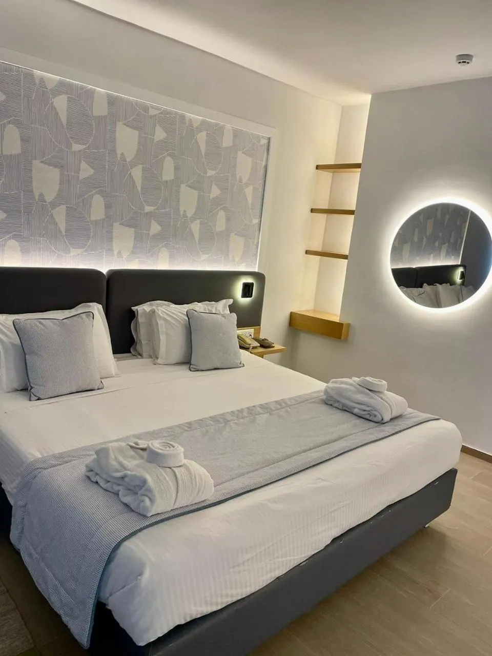 Bed in Royal Tulip Taj Sultan