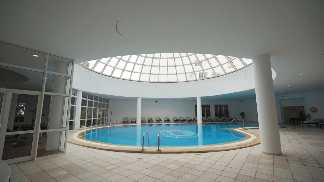 Royal Tulip Taj Sultan